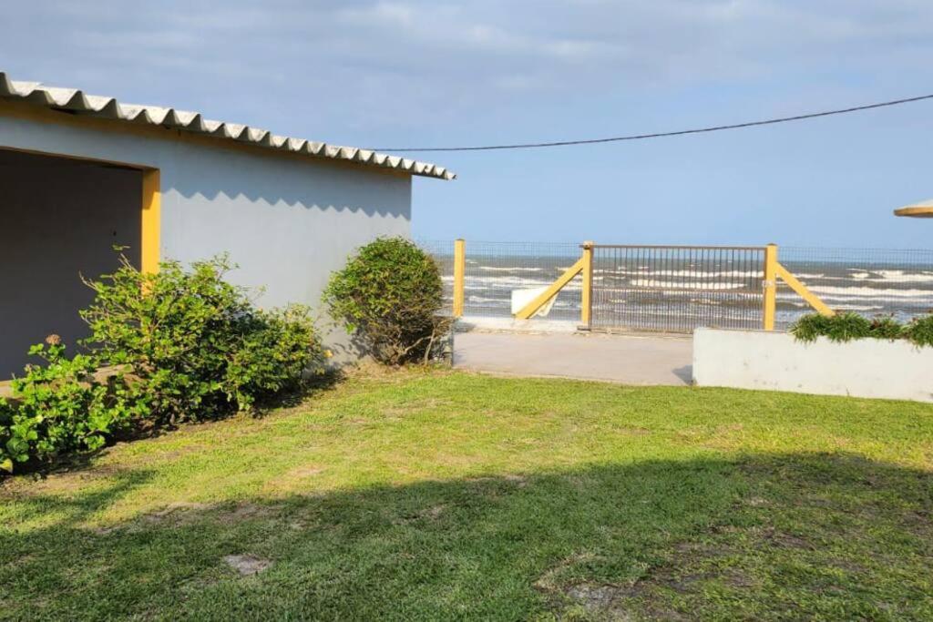 Casa pé na areia