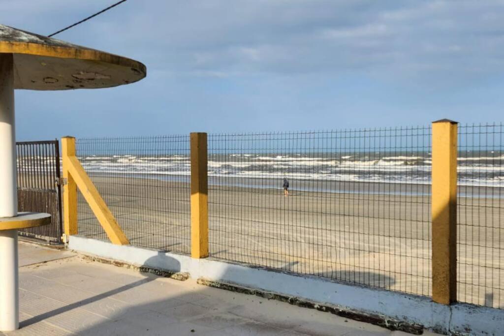 Casa pé na areia