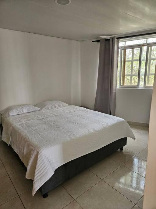 Apartamento familar moderno al sur de Buga