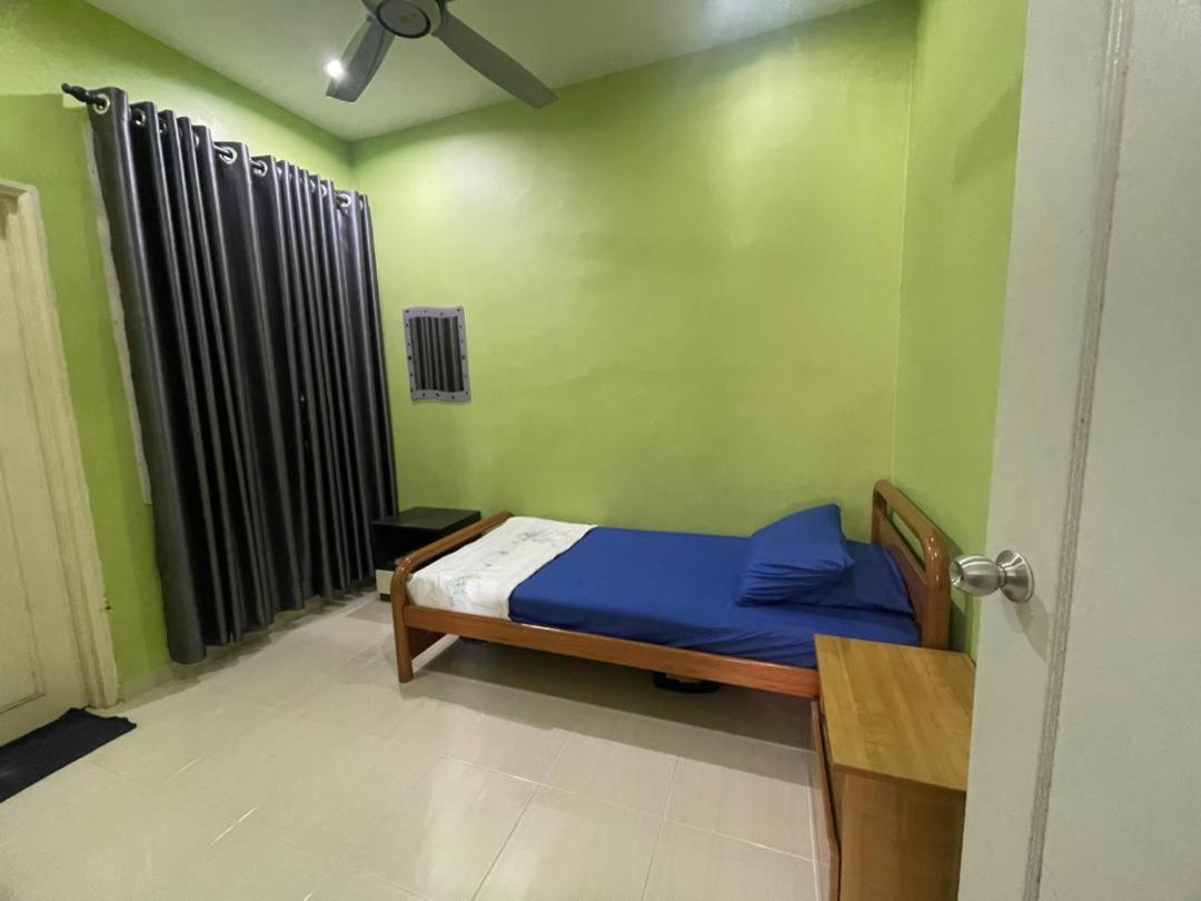 Homestay Teratak Zuarie Segamat