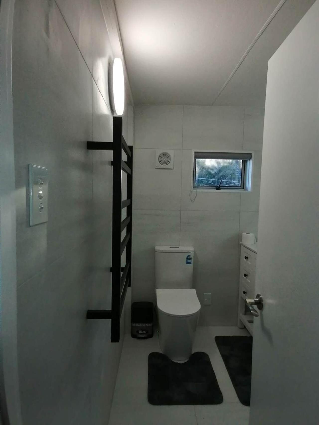 Takapuna Centre 3B plus Netflix view 2