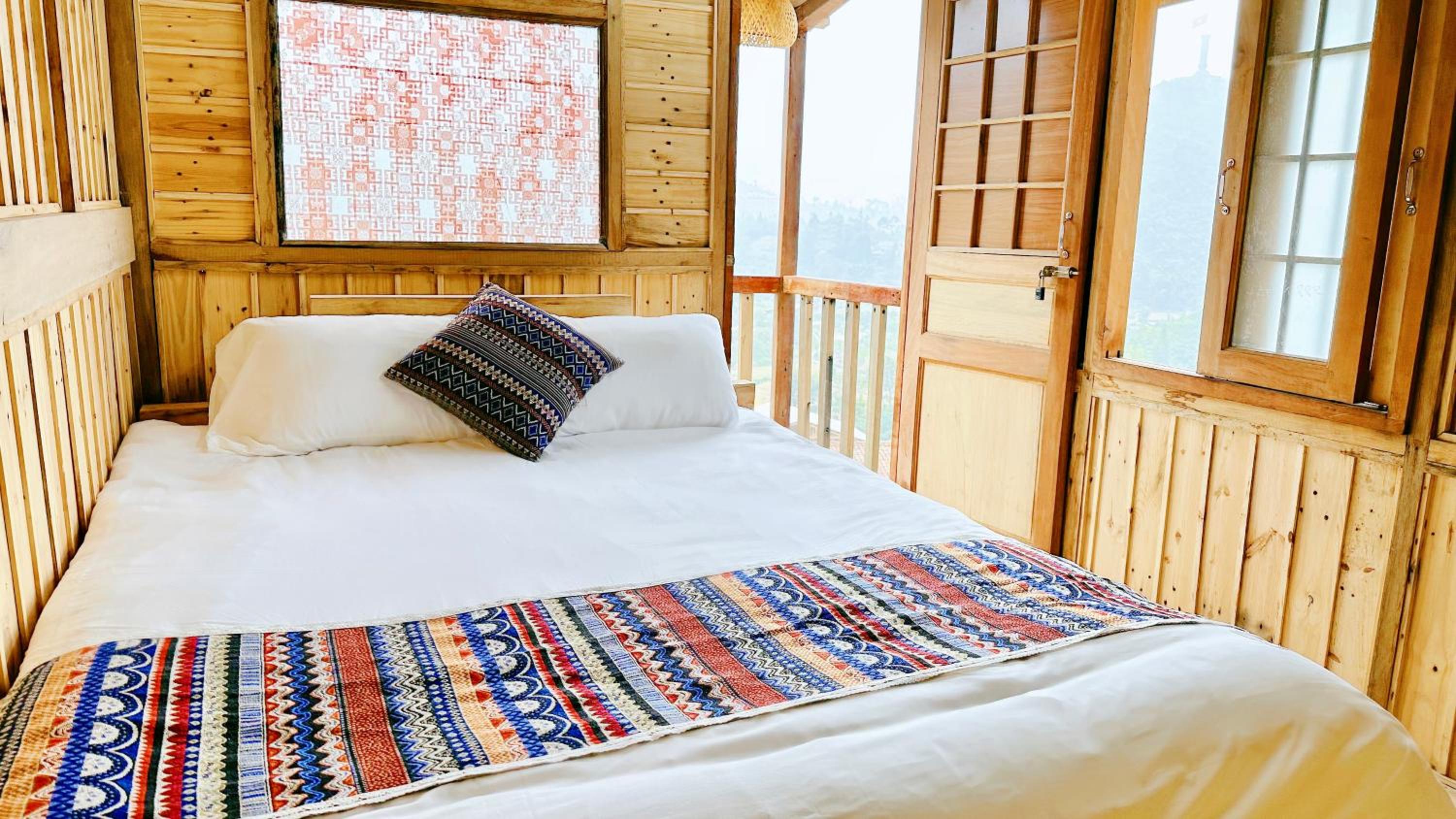 HaPu Homestay Lô Lô Chải view 5