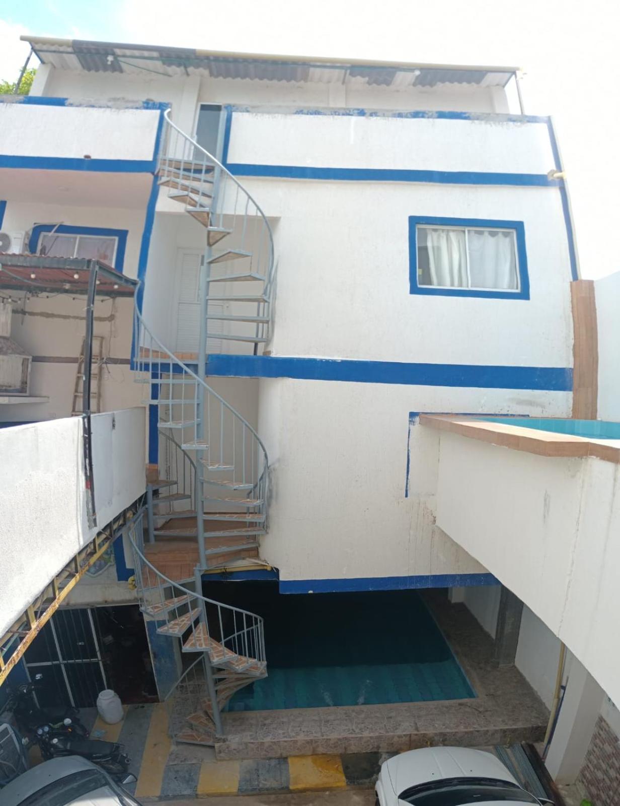 SIETE MARES 3