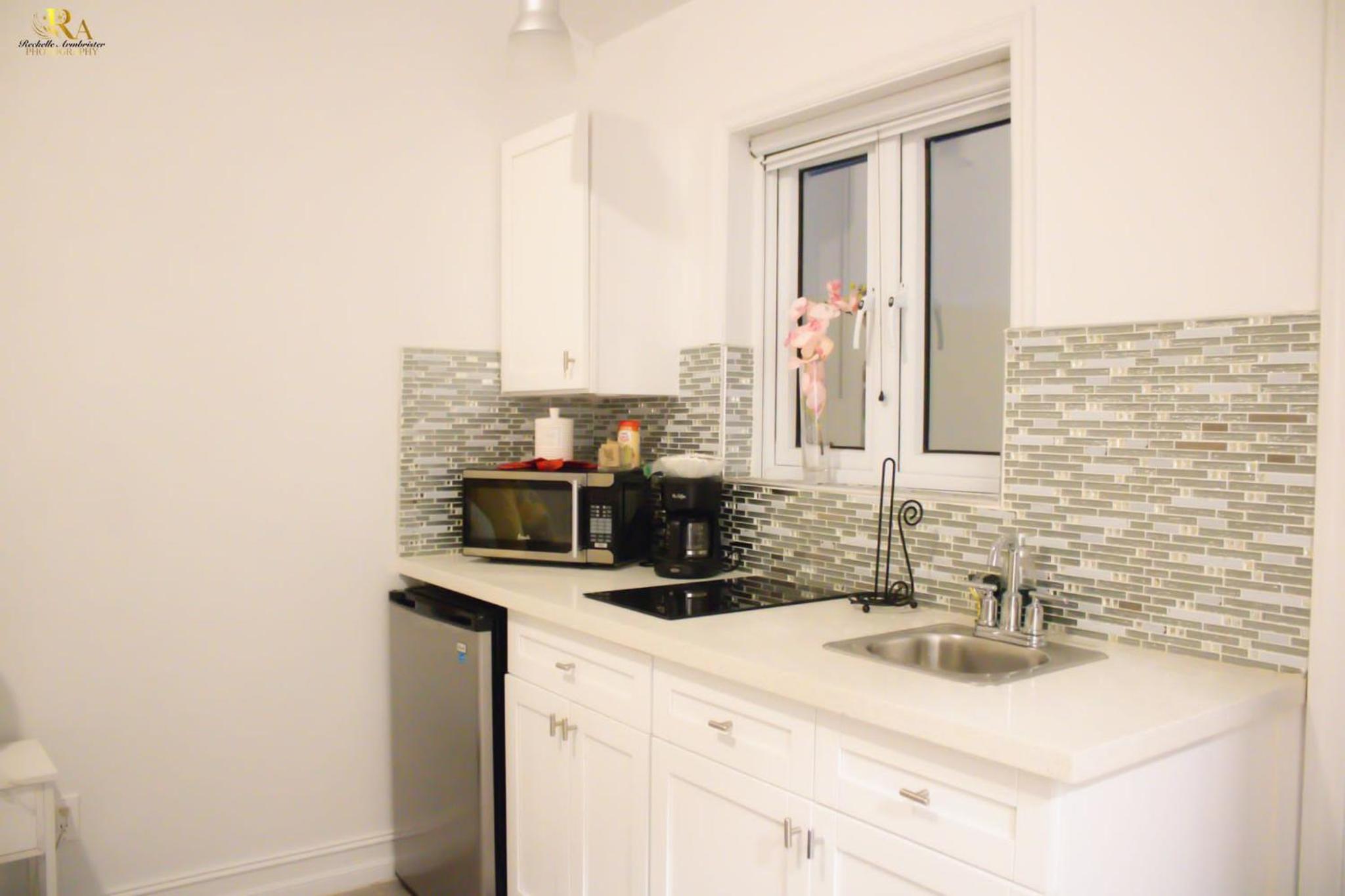 3-Hillview Cottages