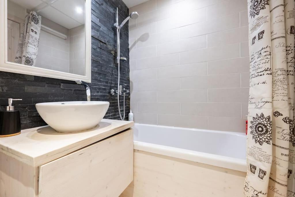Tallinn Vacations - Convenient Stay Close to Airport and Old Town - Property Image 6