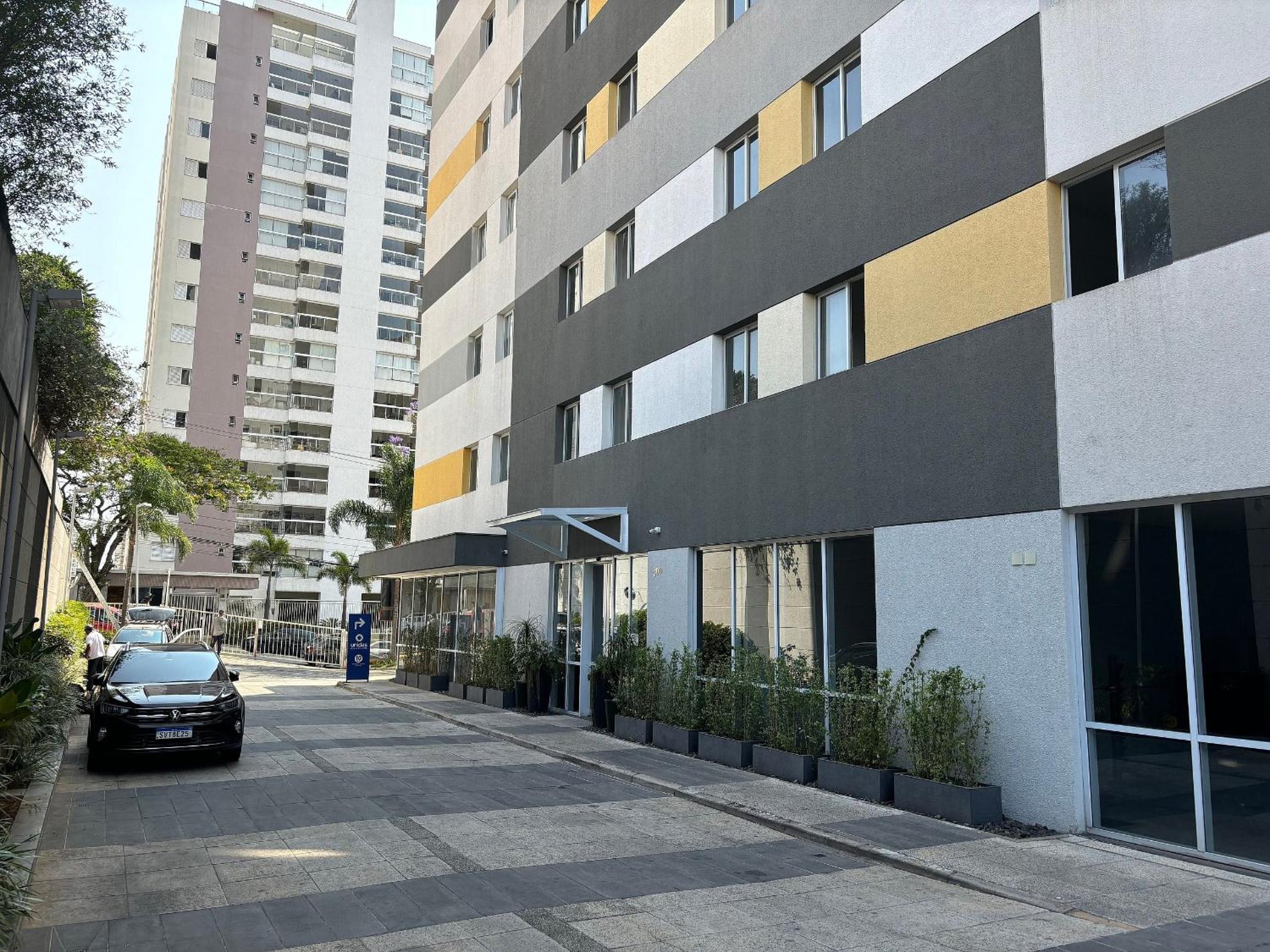 ENB | Estúdio completo com AC para 2 pp em SCS
