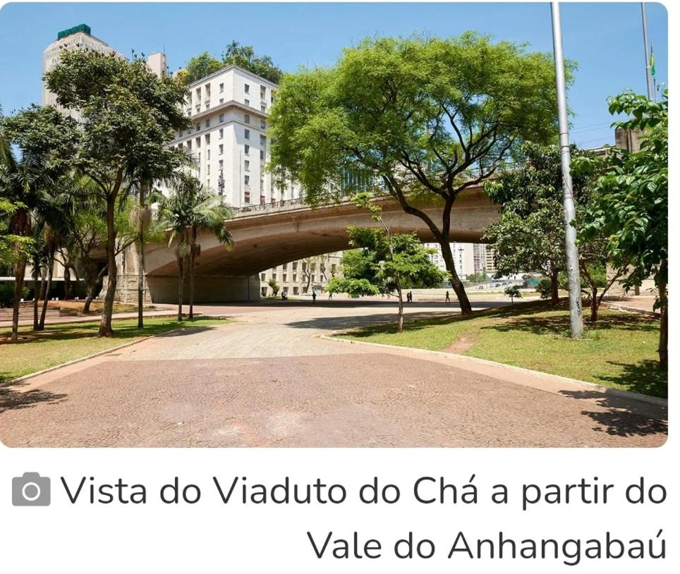 Apartamento com 2 dormitórios no Centro de São Paulo - Acomoda até 6 pessoas
