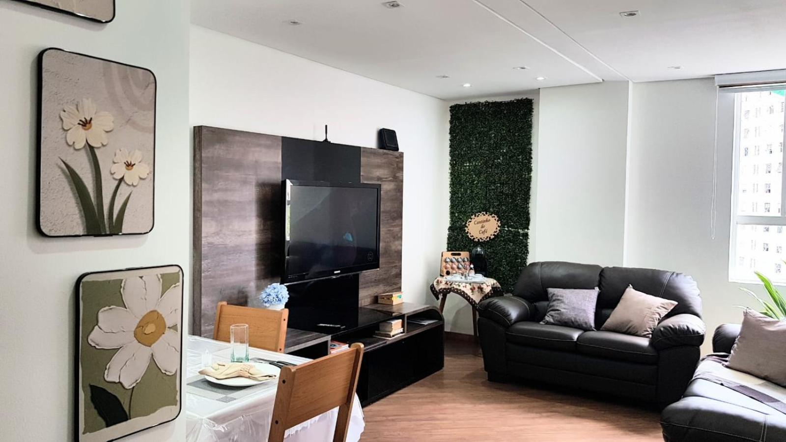 Apartamento com 2 dormitórios no Centro de São Paulo - Acomoda até 6 pessoas