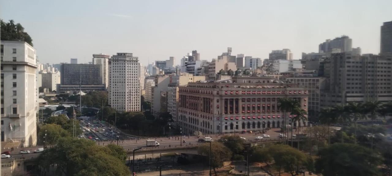 Apartamento com 2 dormitórios no Centro de São Paulo - Acomoda até 6 pessoas