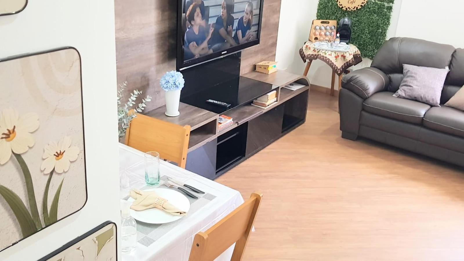 Apartamento com 2 dormitórios no Centro de São Paulo - Acomoda até 6 pessoas