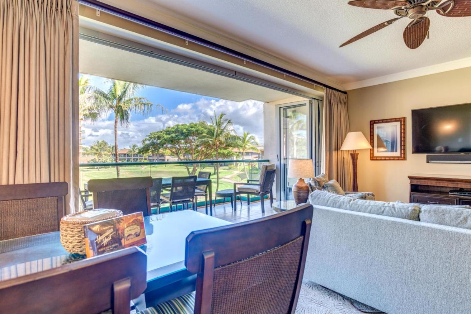 KBM Resorts: Honua Kai Hokulani HKH-240 – Ocean Views Steps to Beach Includes Rental Car