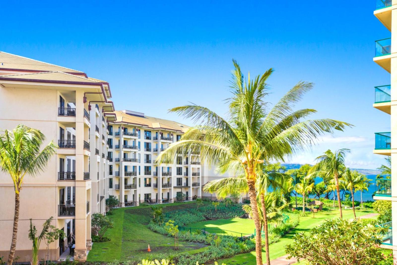 KBM Resorts: Honua Kai Hokulani HKH-318 Partial Ocean View Includes Rental Car