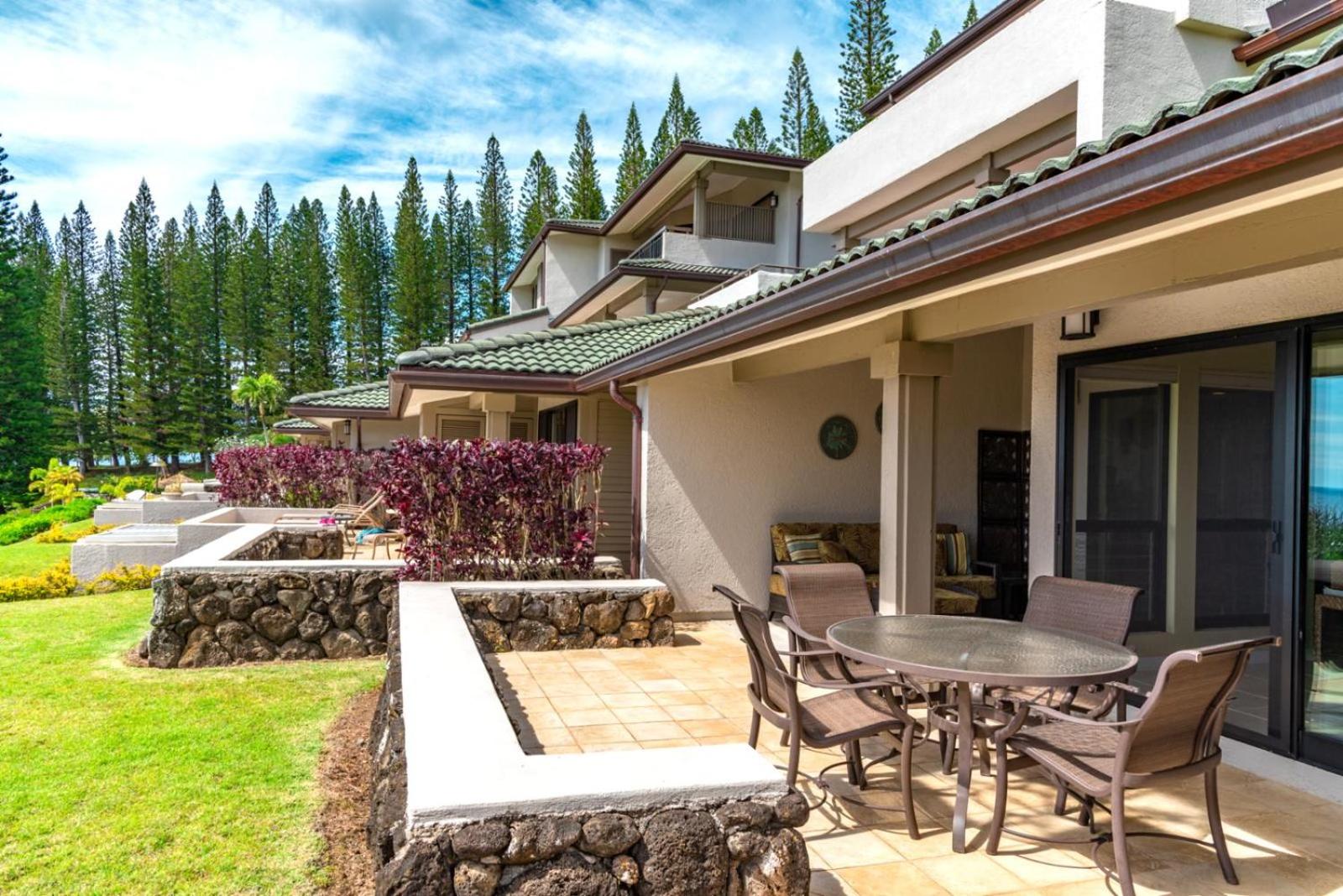 KBM Resorts: Kapalua Golf VIlla KGV-21P2 Remodeled with Ocean Views Includes Rental Car view 5