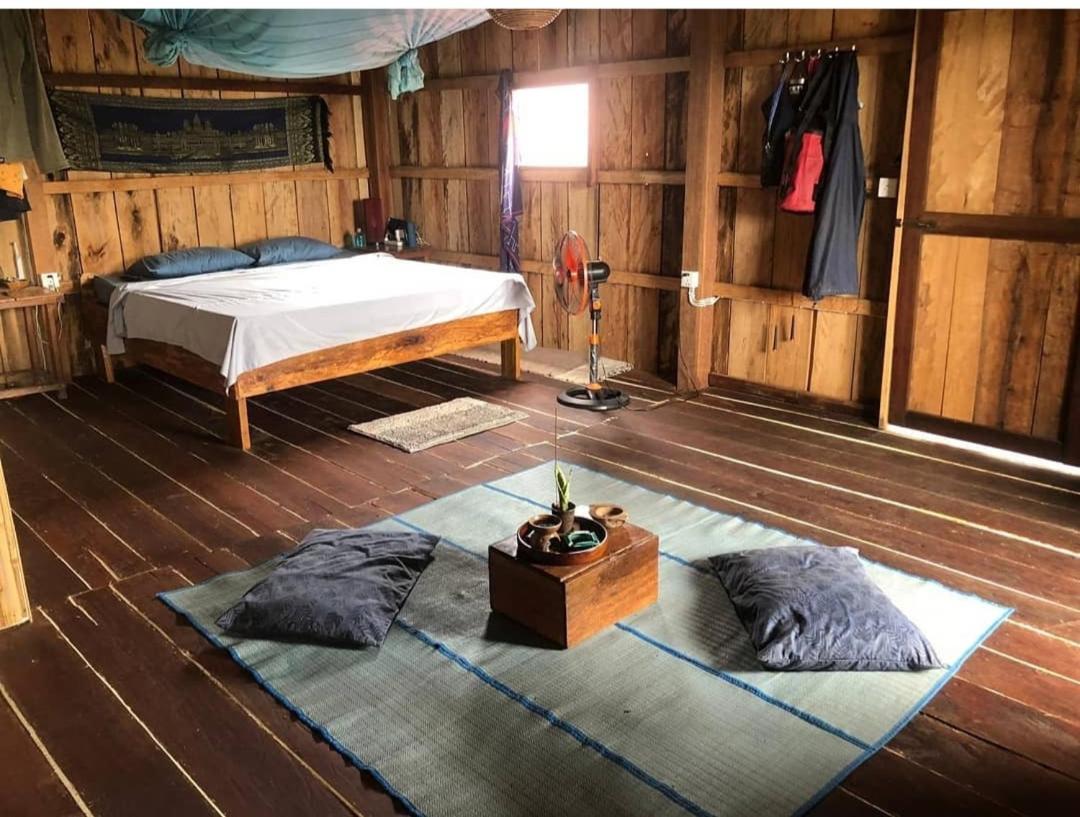 Dragonfly Guesthouse M'Pai Bay