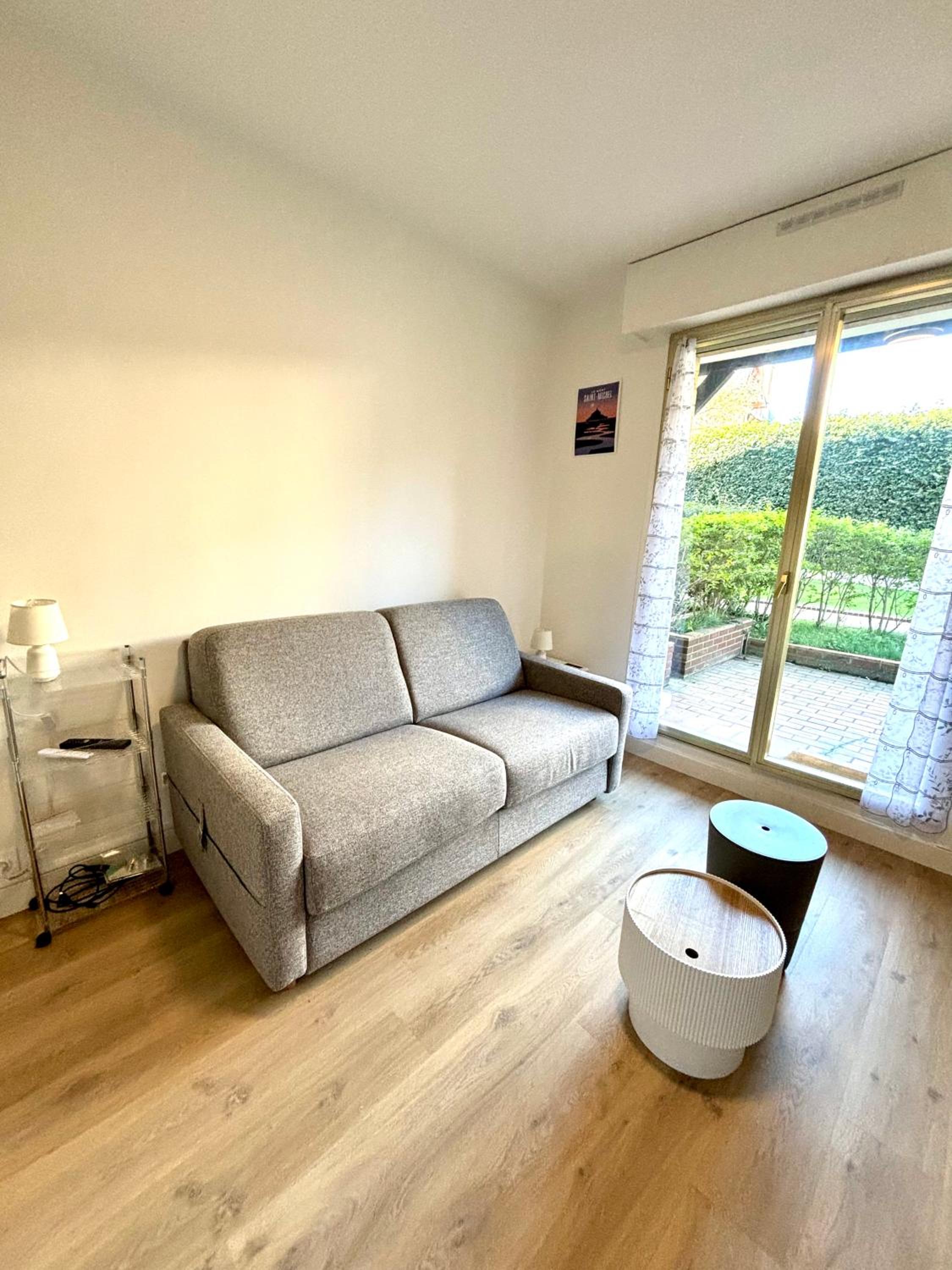 Le nid, Studio en rez de jardin DEAUVILLE
