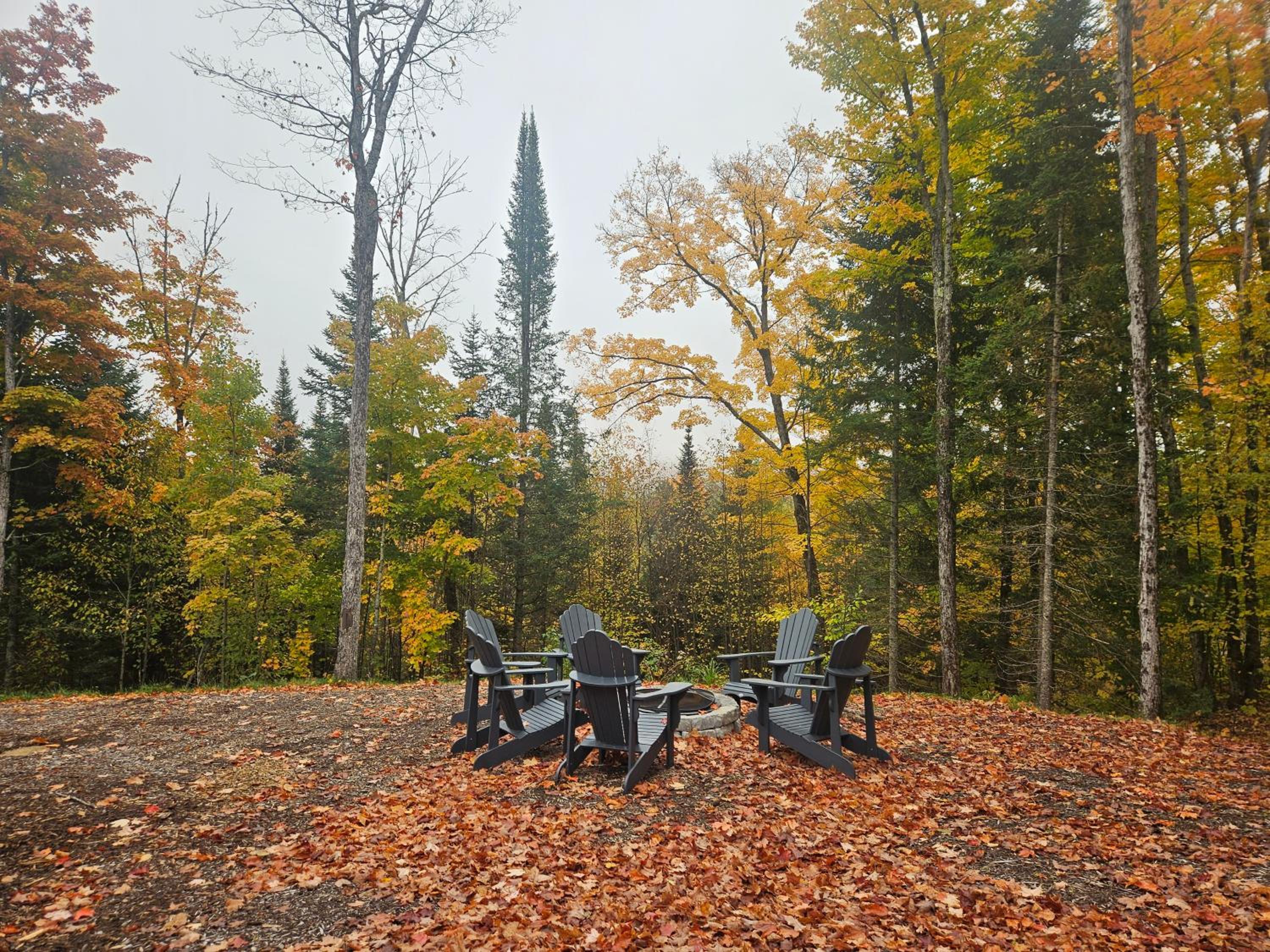 4BR Entire private modern cottage - Hilltop view