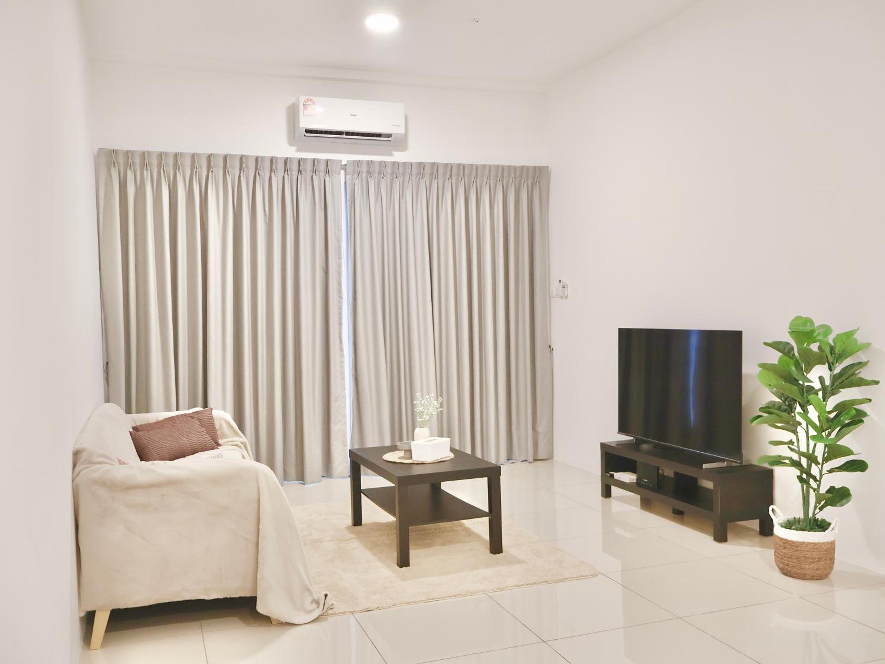 Gem Suites Apartment