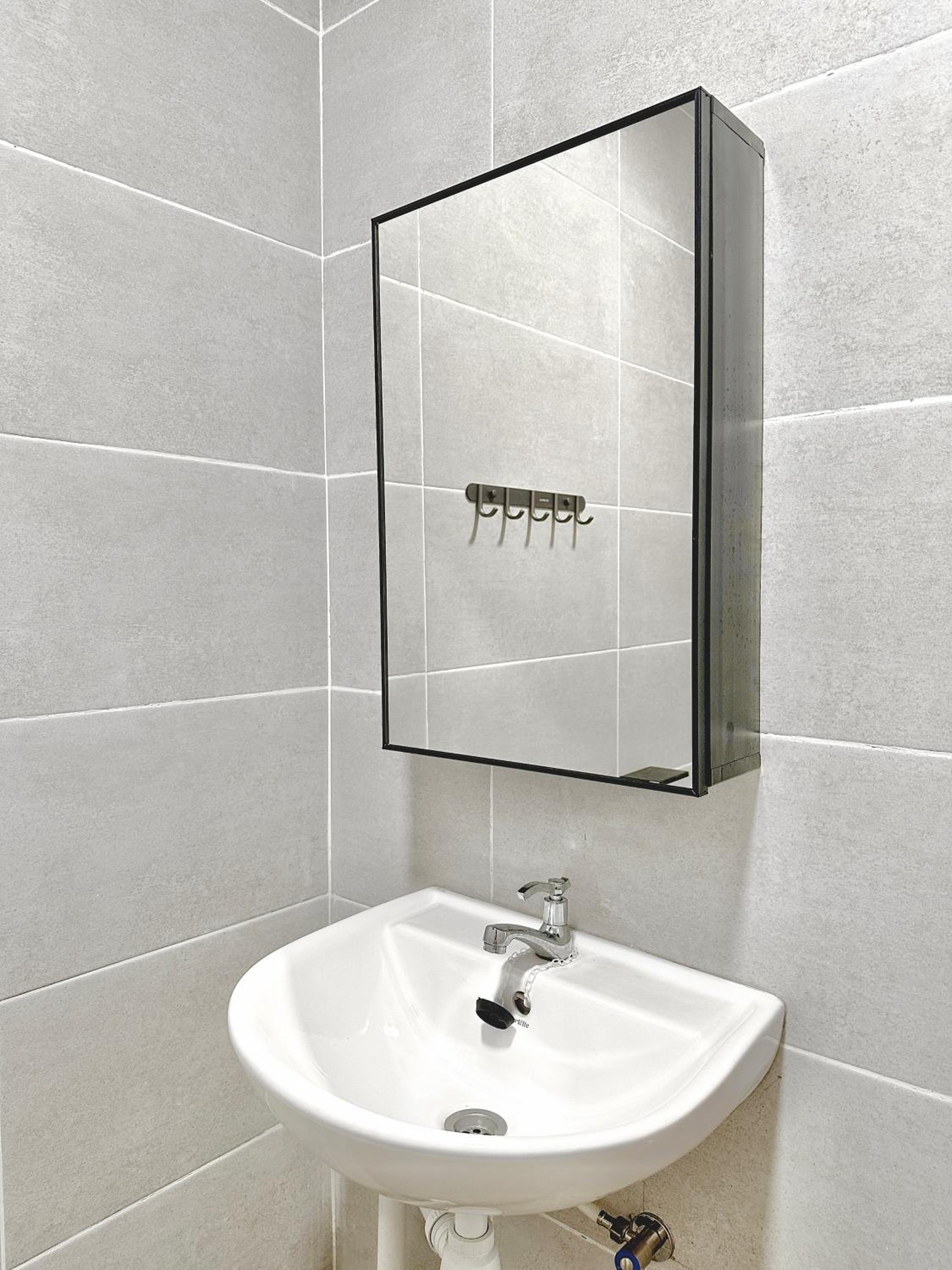 Gem Suites Apartment