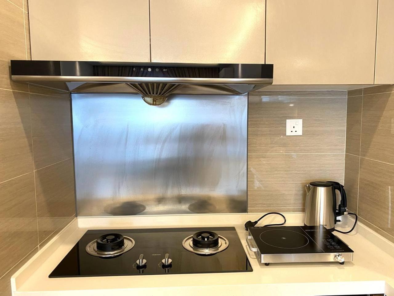 R&F Princess Cove JB Apartment Suites By SC Homestay