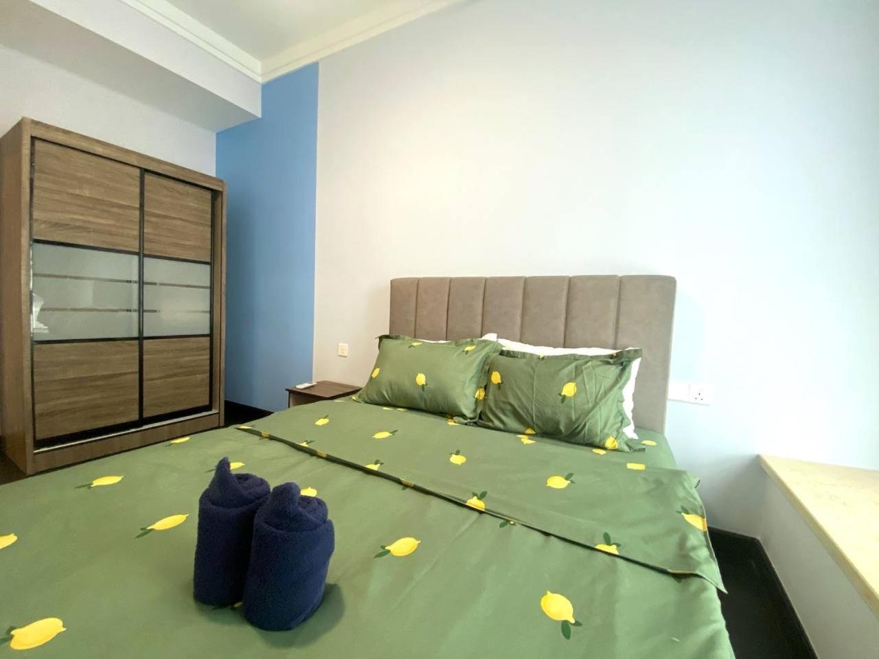 R&F Princess Cove JB Apartment Suites By SC Homestay