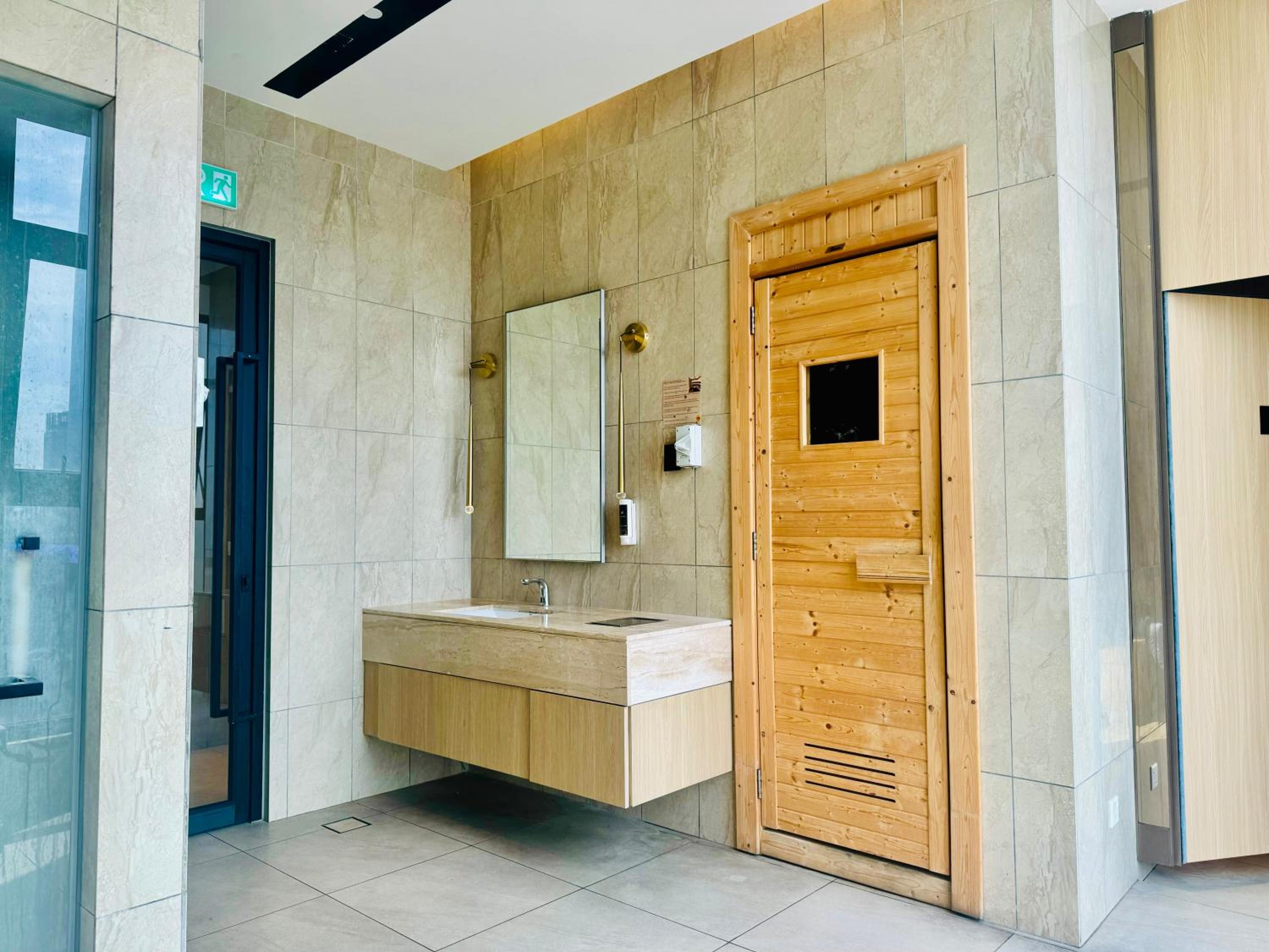 Luxury Suites At Axon Residence