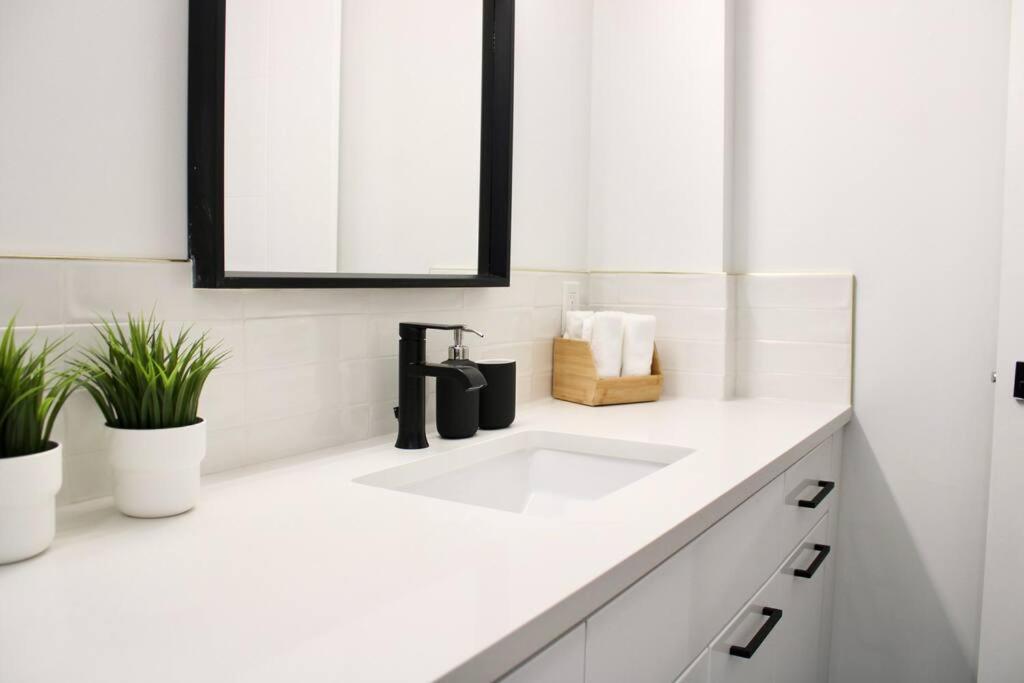 2BDR Stylish Comfort Parkside