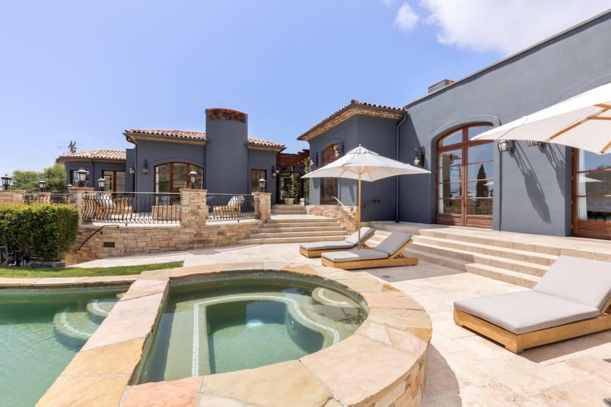 Carbon Mesa by Stay Awhile Villas view 3