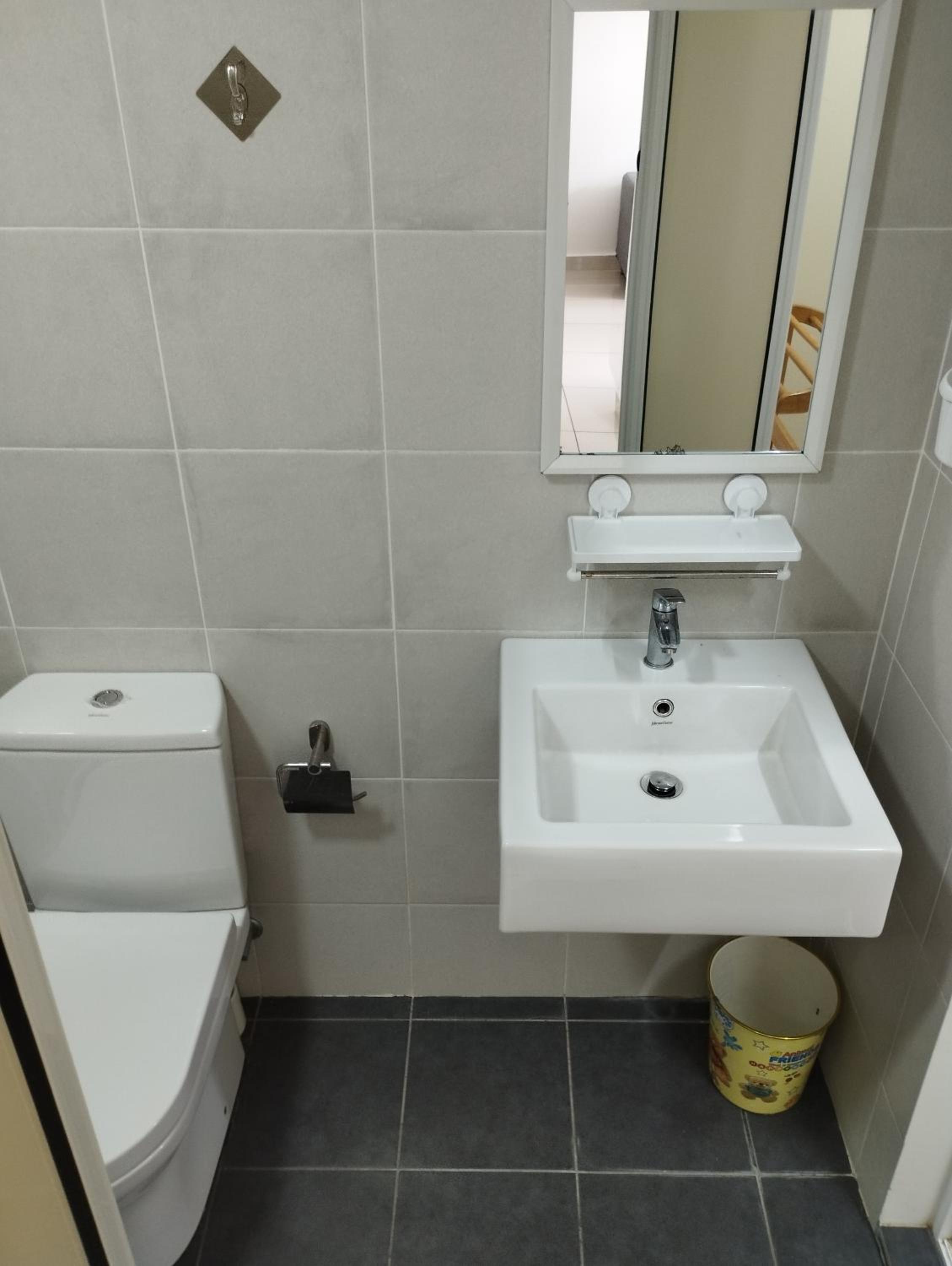 Cozy Luxe Condo 2BR Aparment Pool Southville City Bangi photo 4