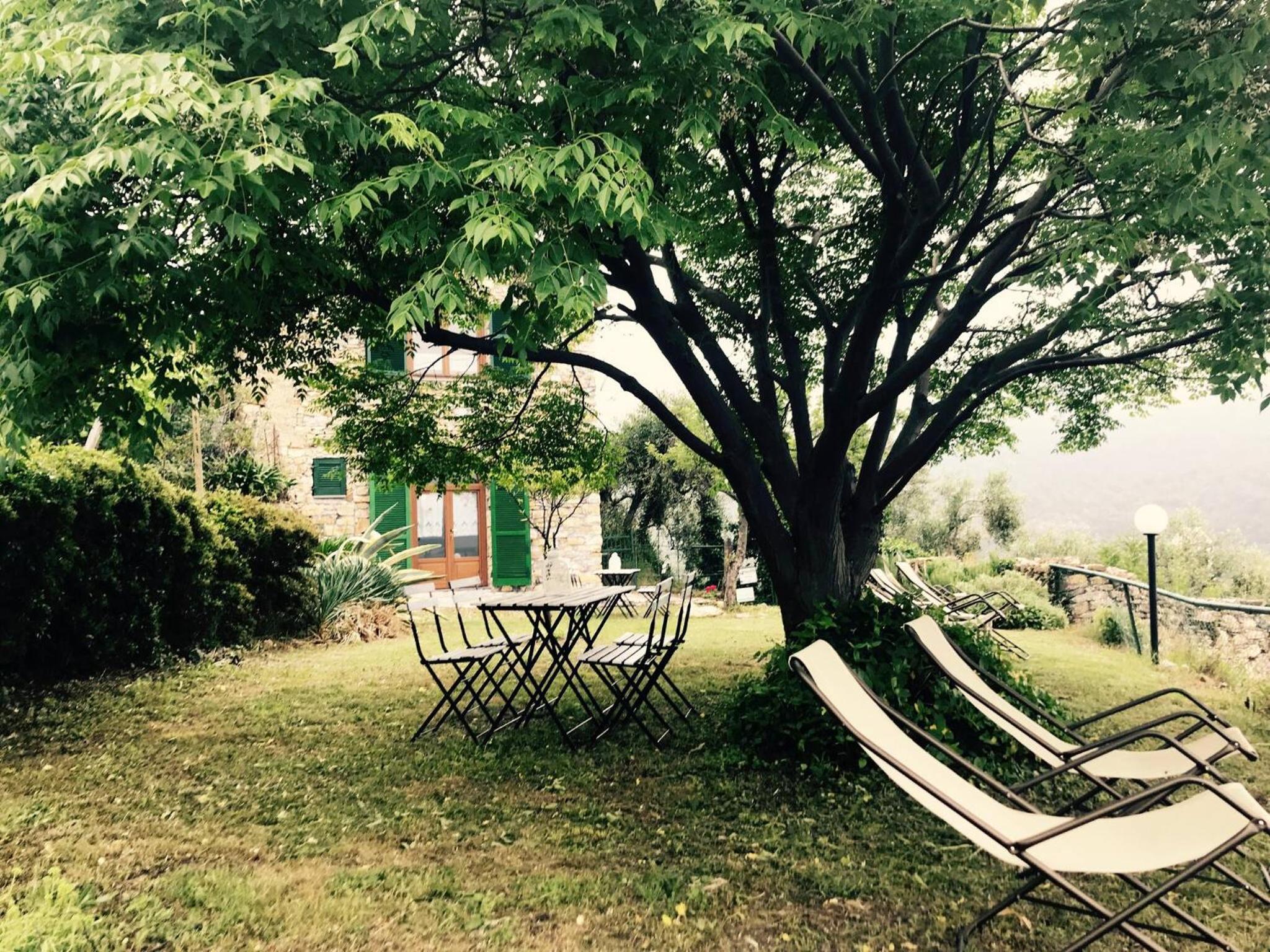 Panoramic Rural House With Garden view 5
