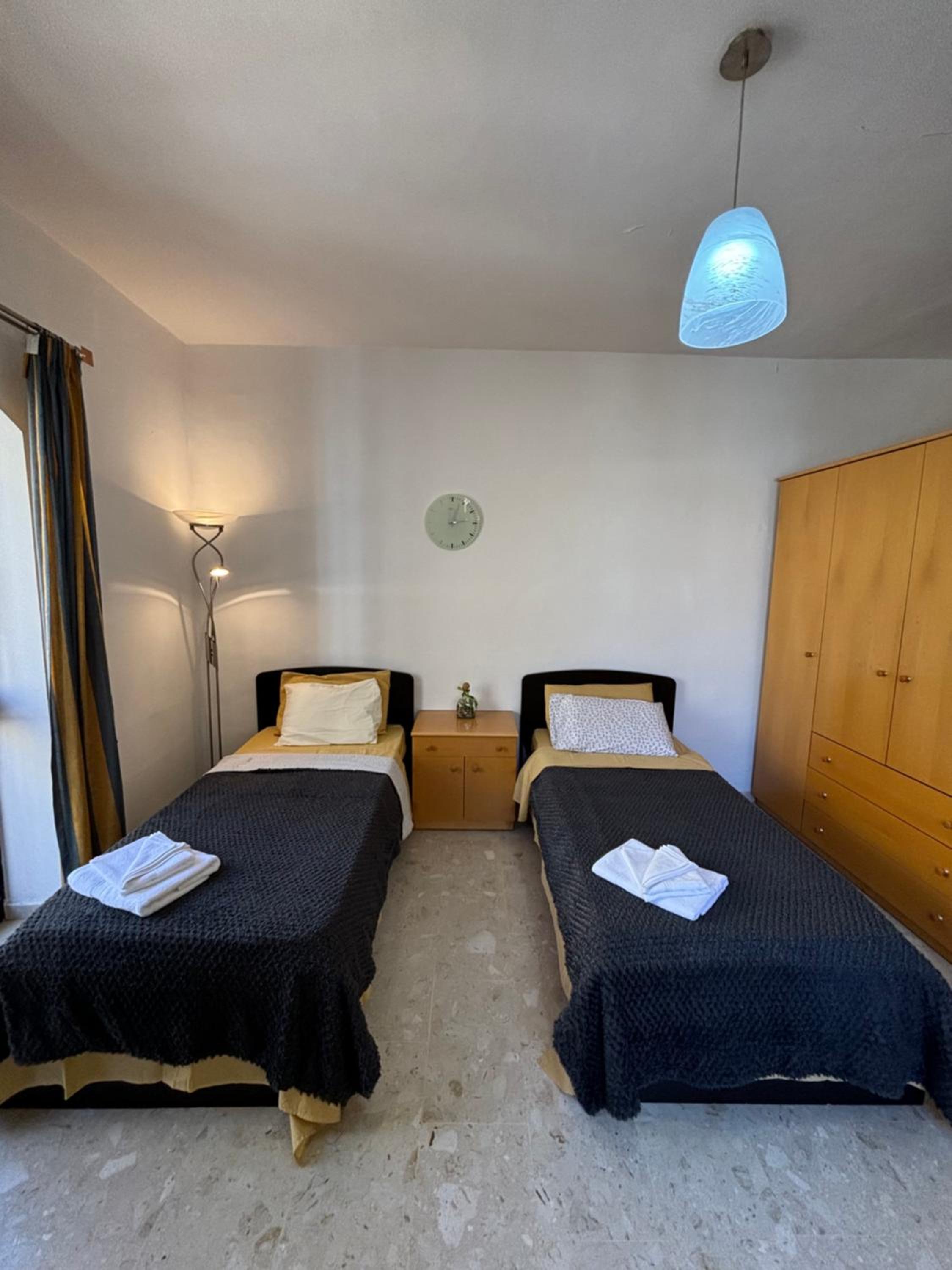 Private room with living room and balcony view 5