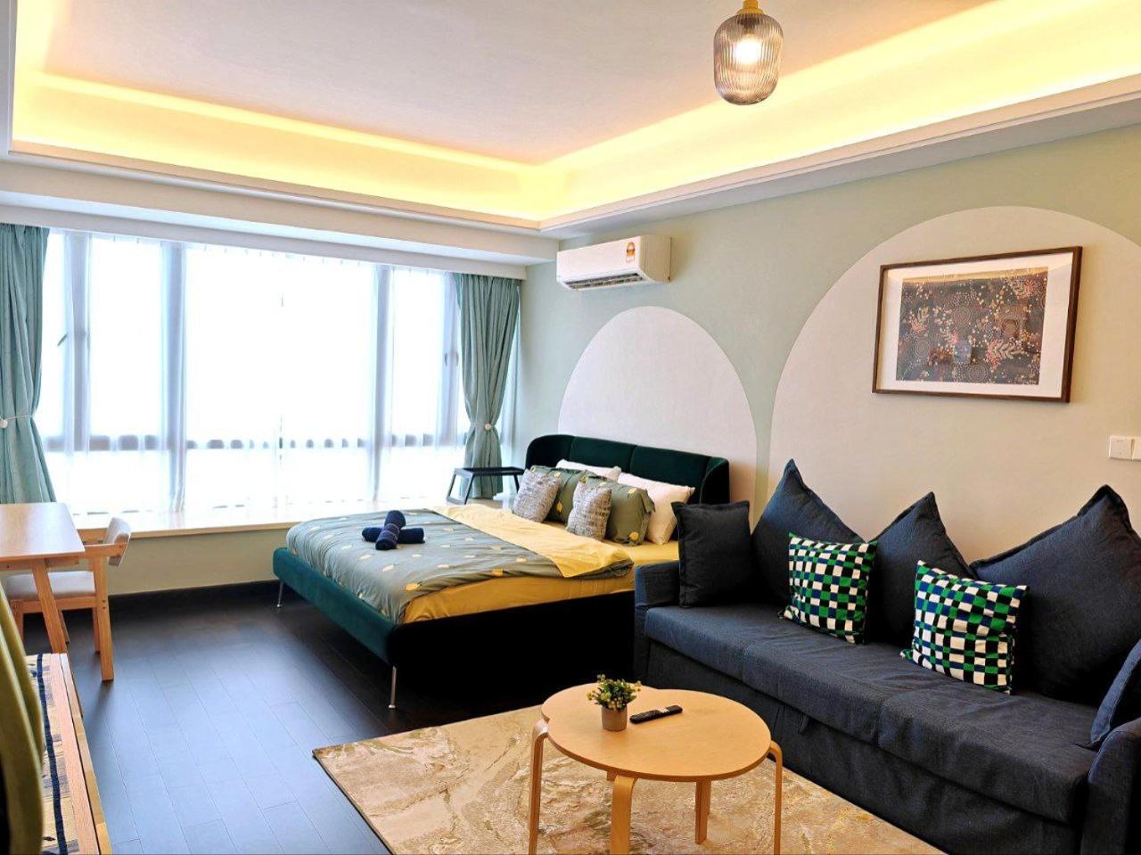 R&F Princess Cove JB Apartment Suites By SC Homestay