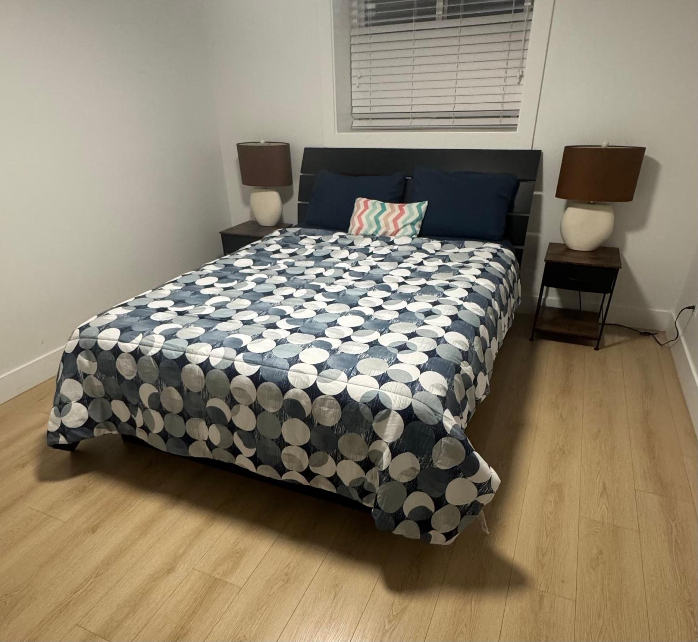 New & Modern 2 bedroom suite