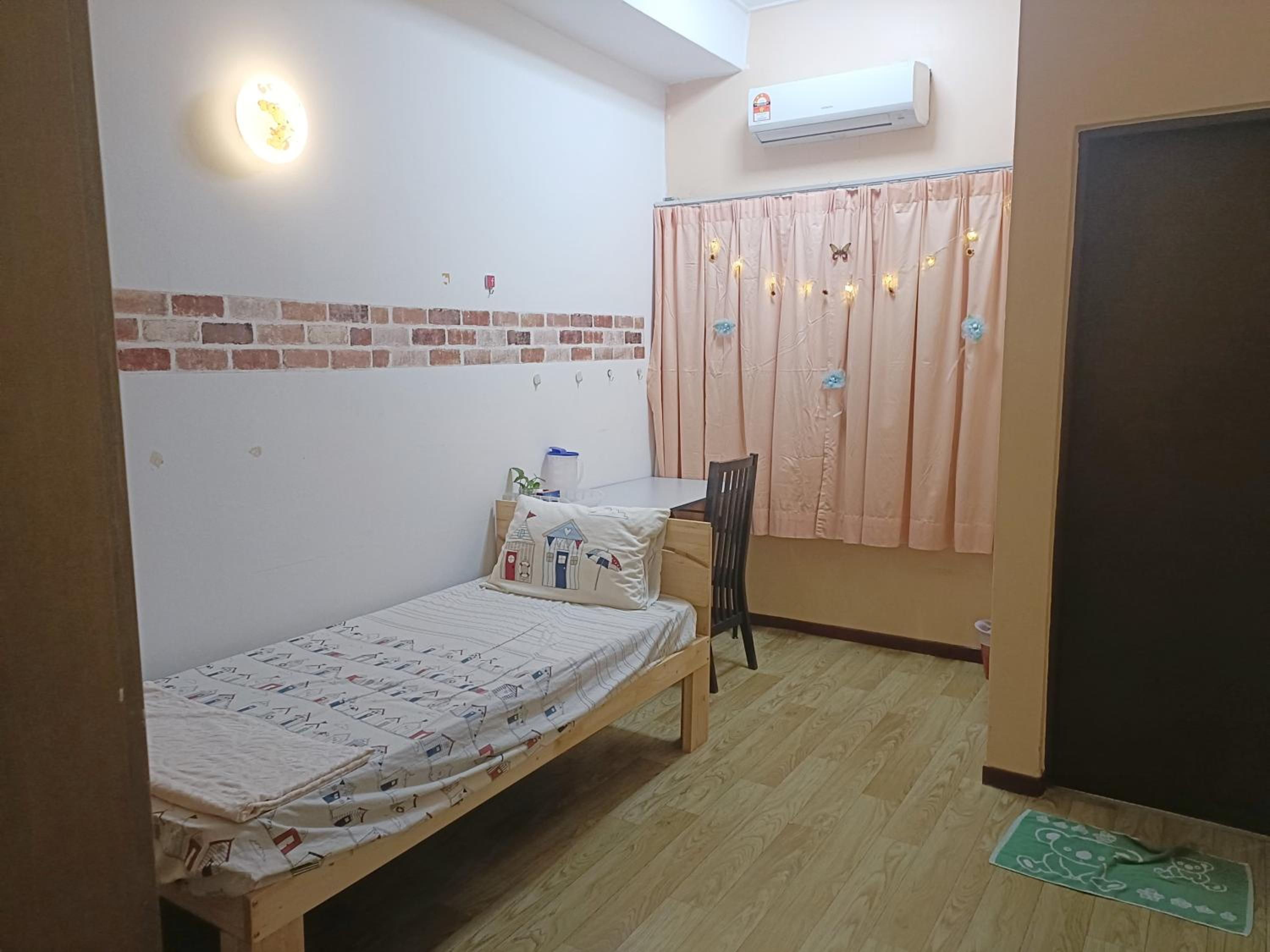 Sungai Long Homestay