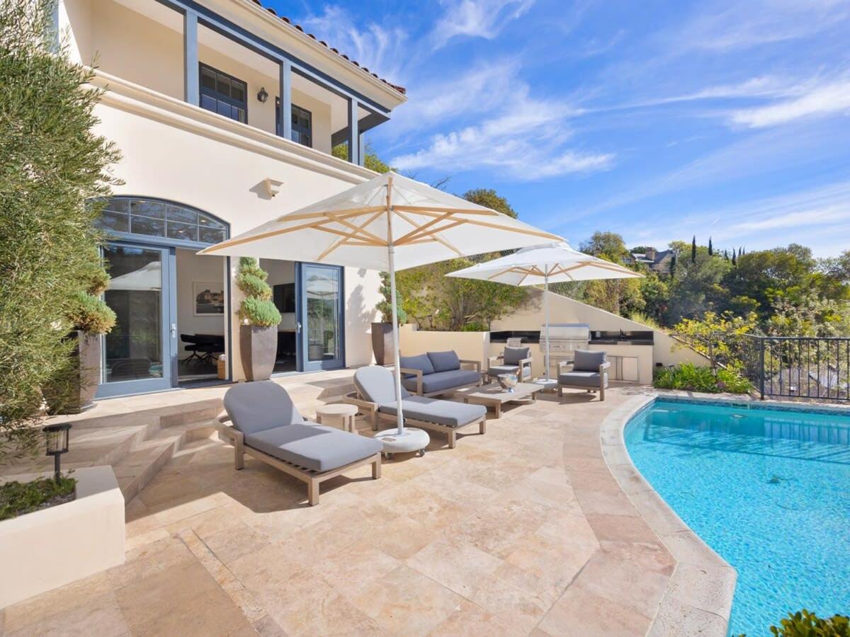 Chateau Beverly Hills by Stay Awhile Villas
