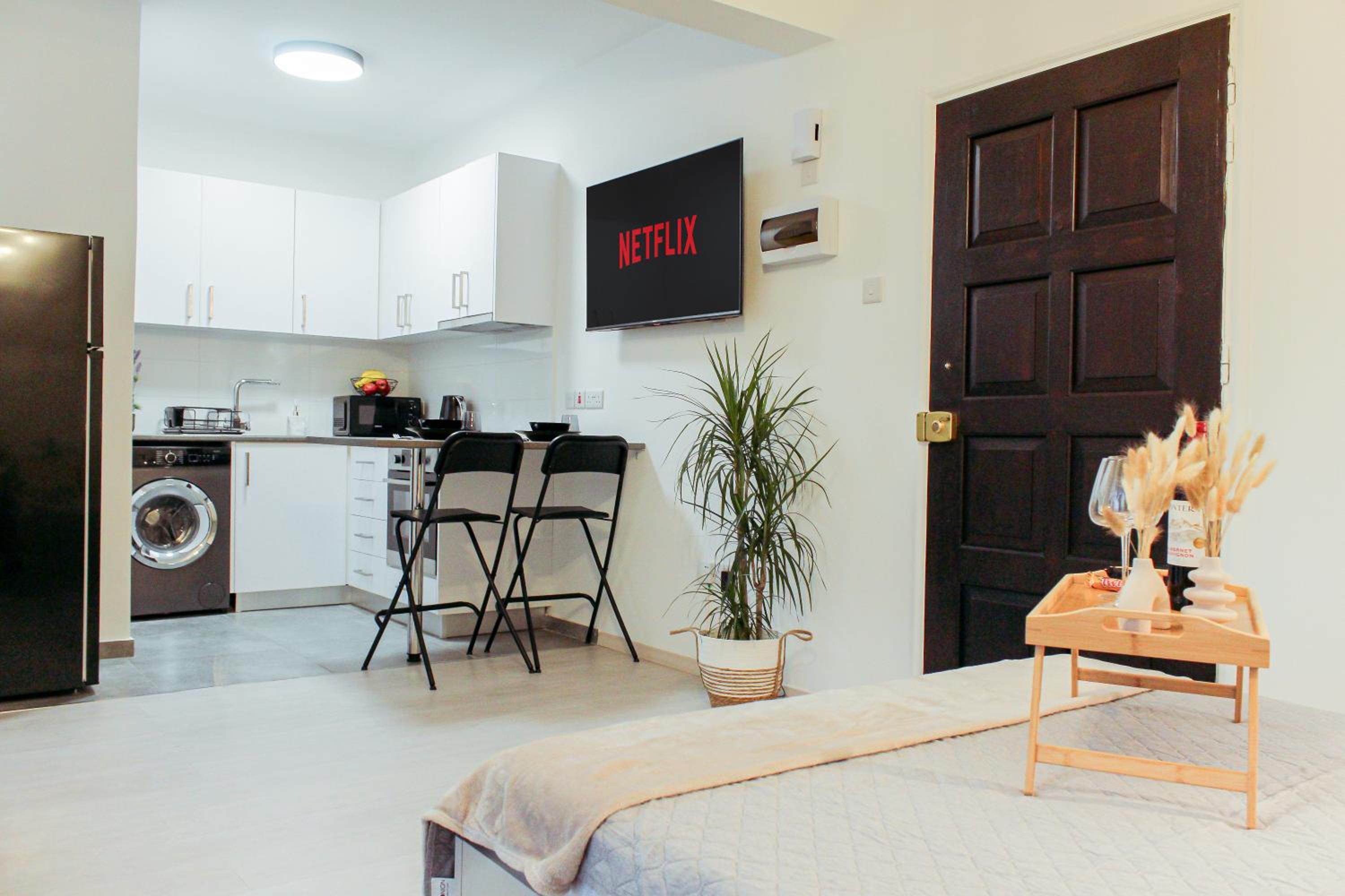 Cozy Studio Apt - Tourist Area Collection