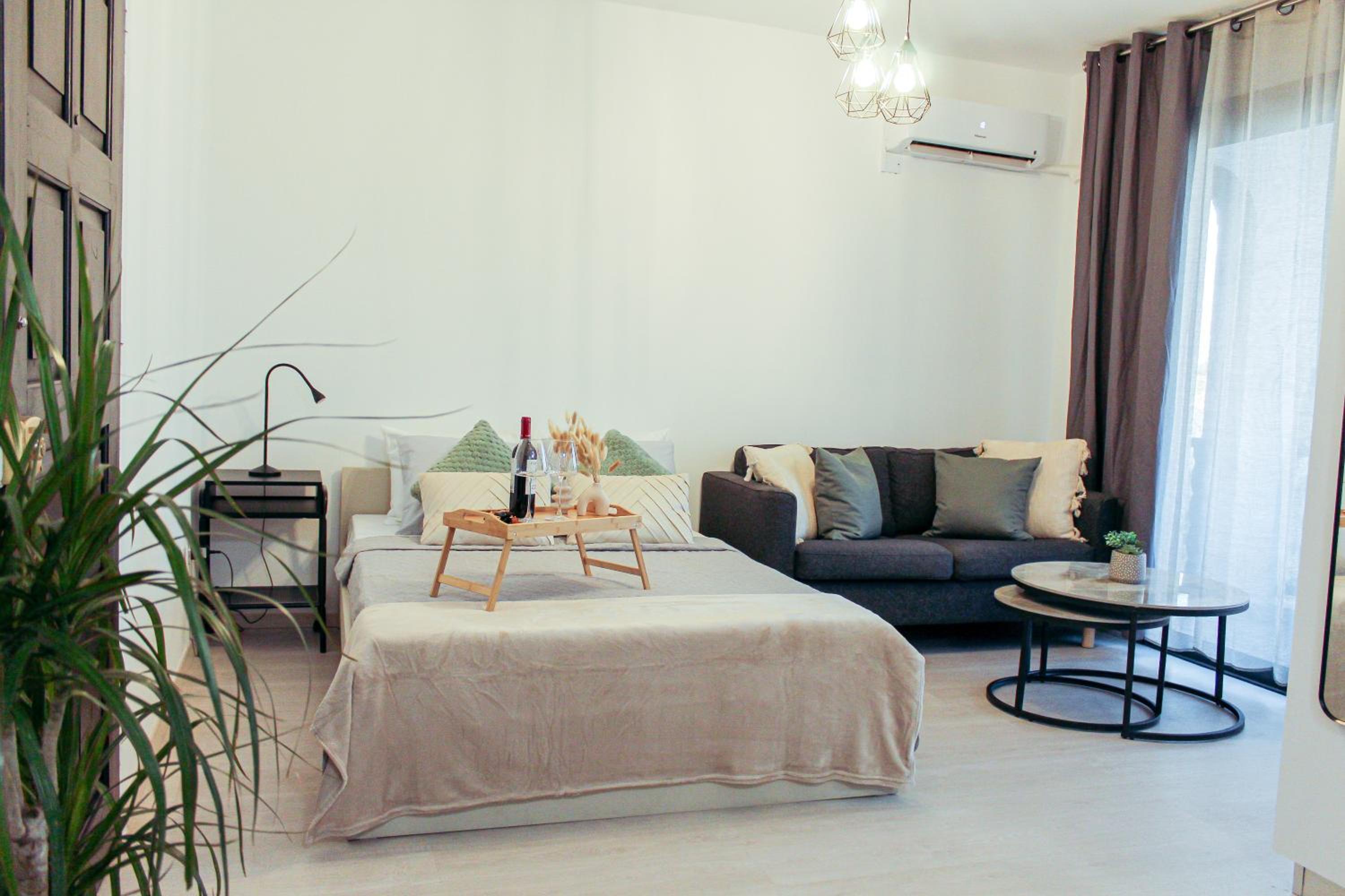 Cozy Studio Apt - Tourist Area Collection