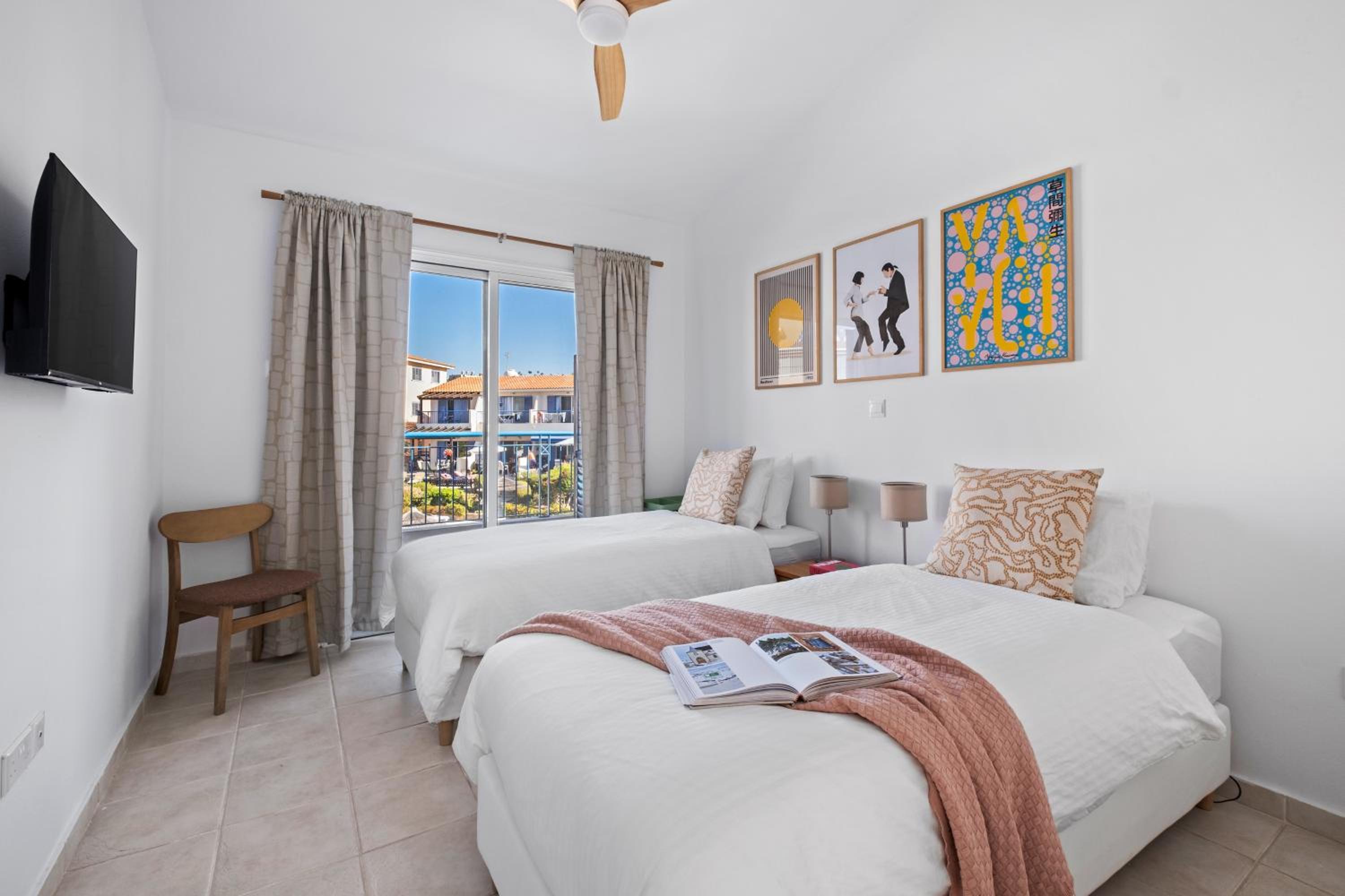 NEW Luxury Townhouse 2BR-2BA Large Terrace & Pool