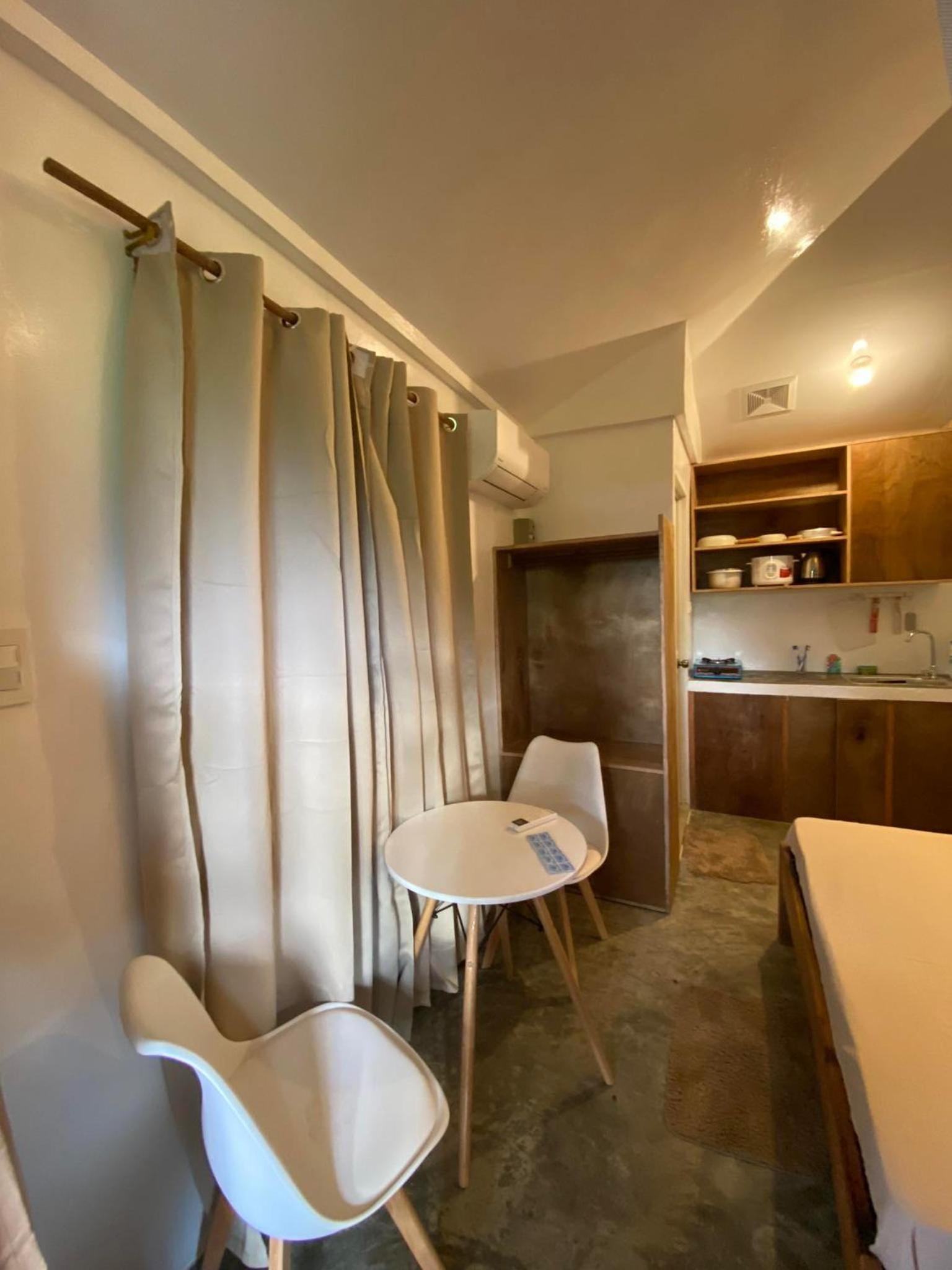 Dee Siargaonon Homestay view 2