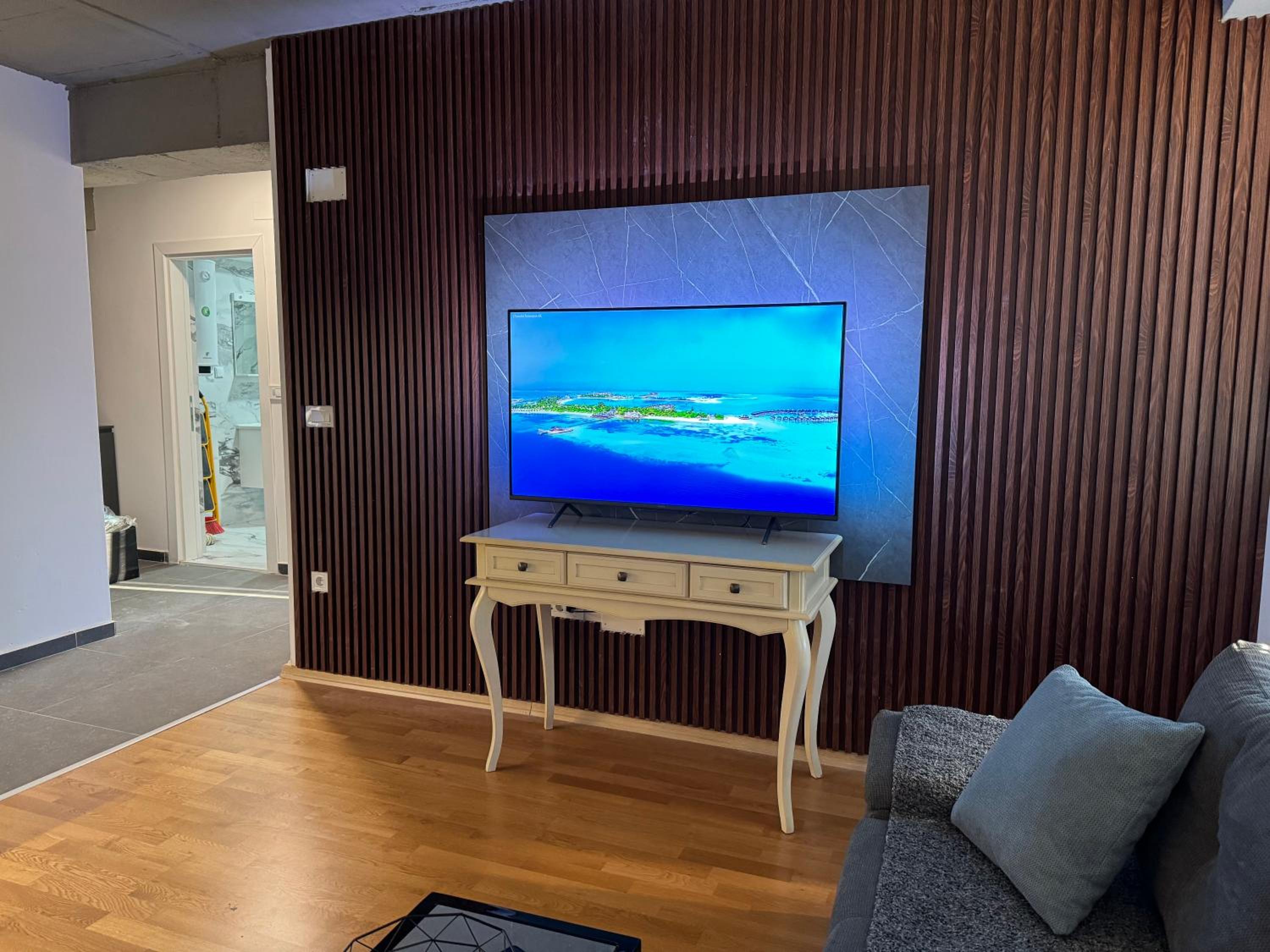 Luxury Apartment IVA VI