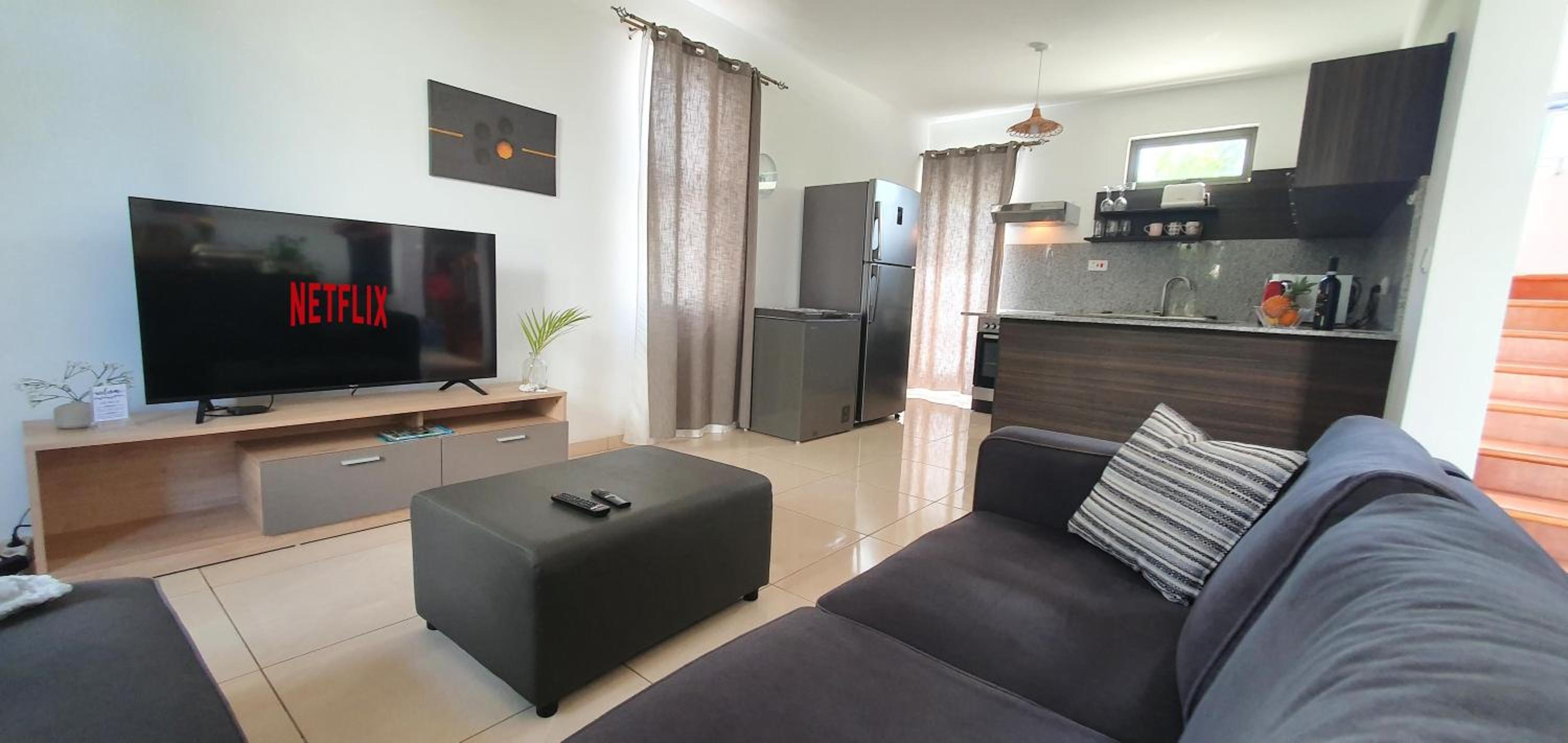 Beach Getaway - Duplex with Pool view 3