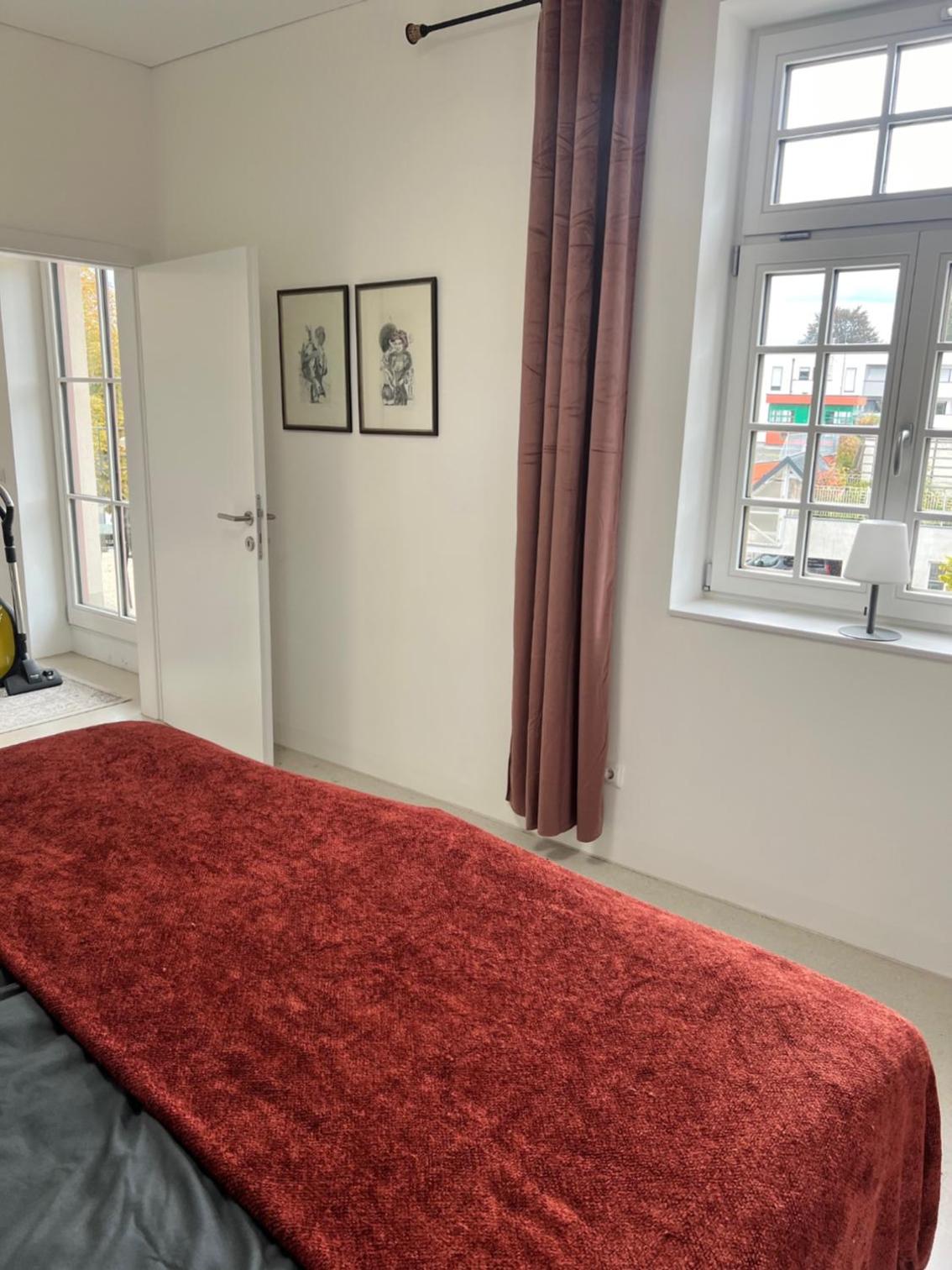 Luxus-Apartment in historischer Villa, Balkon & Lift, Nähe Therme Bad Hall