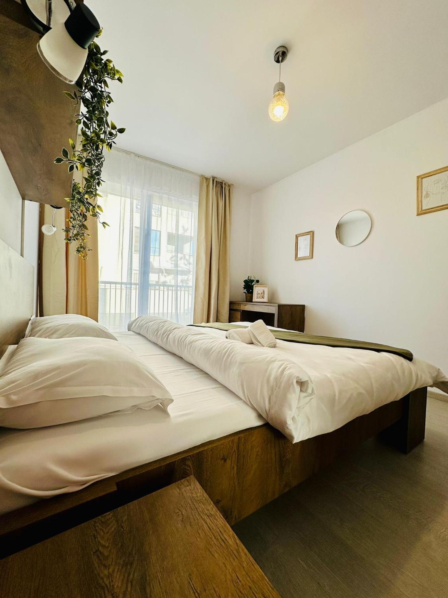 Arya Apartment-Free underground parking-ULTRACENTRAL