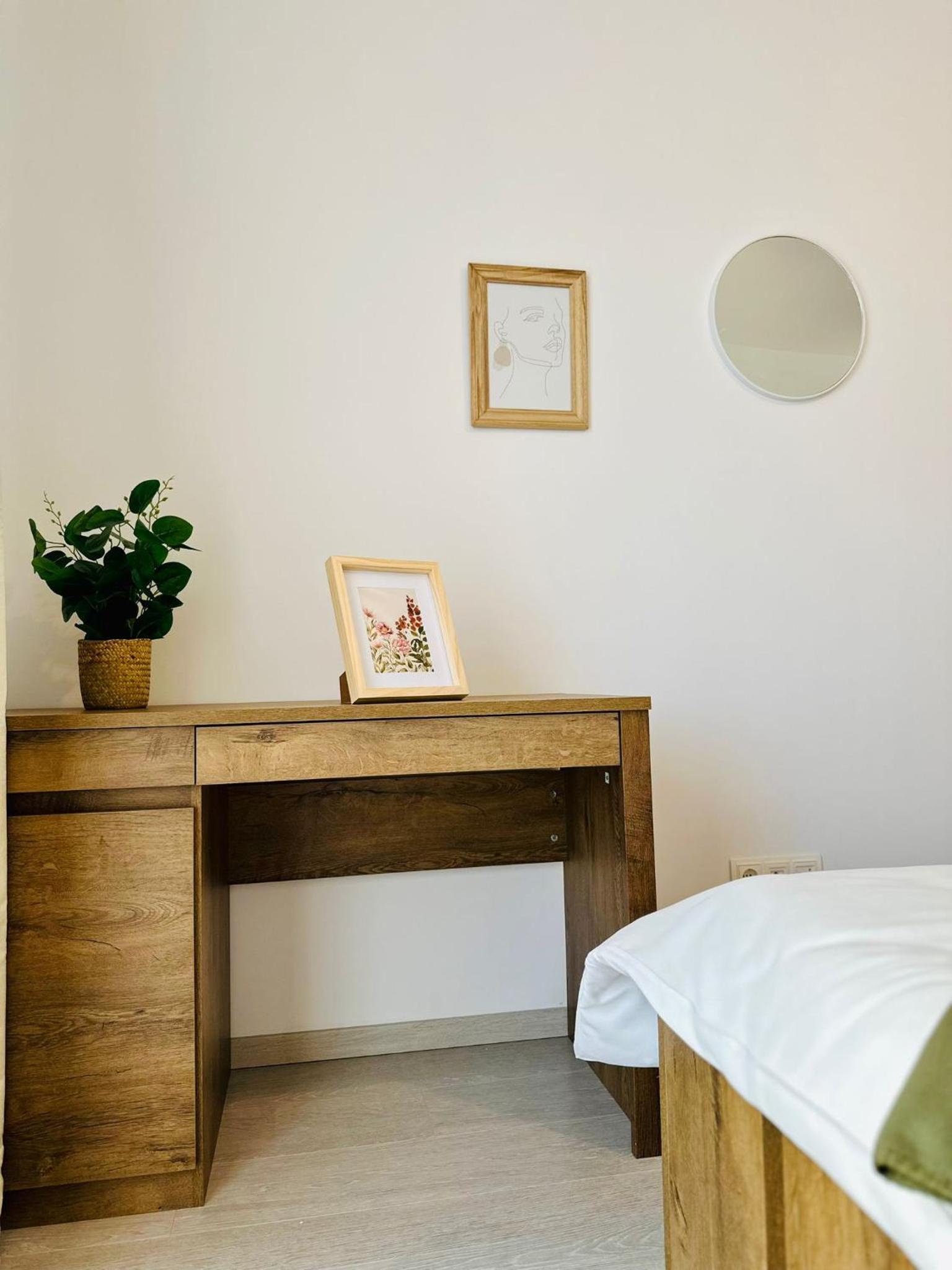 Arya Apartment-Free underground parking-ULTRACENTRAL