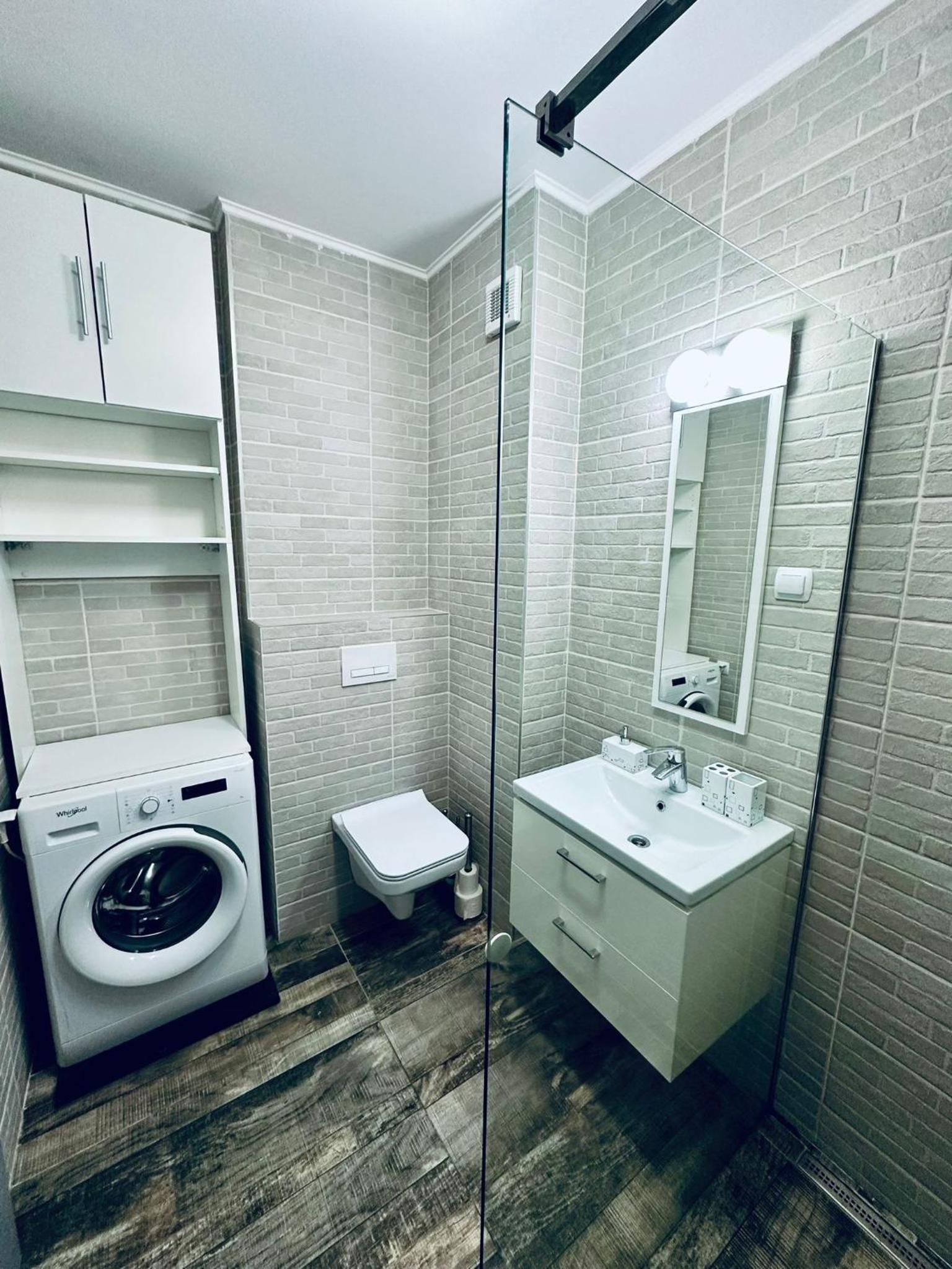 Arya Apartment-Free underground parking-ULTRACENTRAL