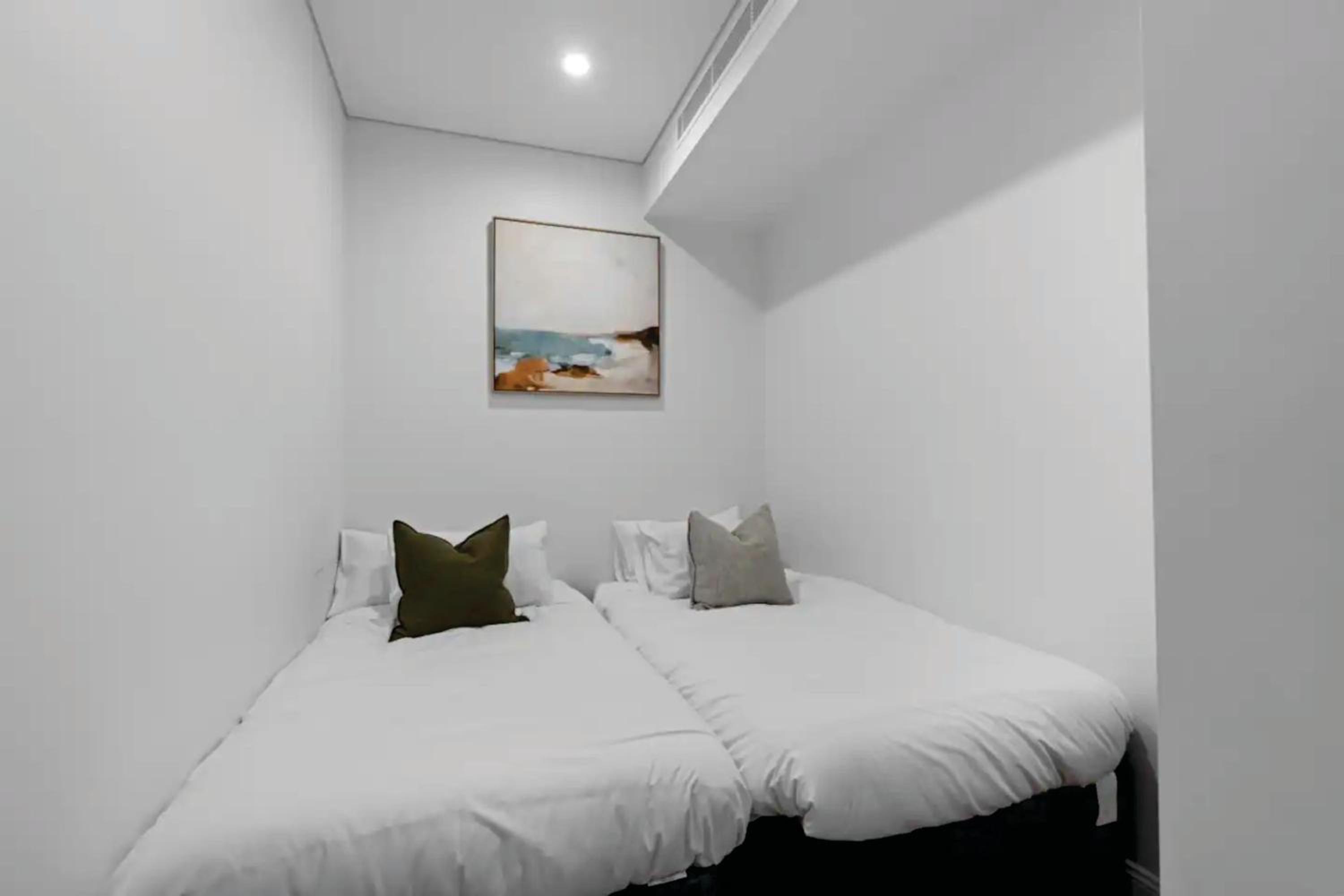 Serain Residences on 88 Esplanade Surfers Paradise