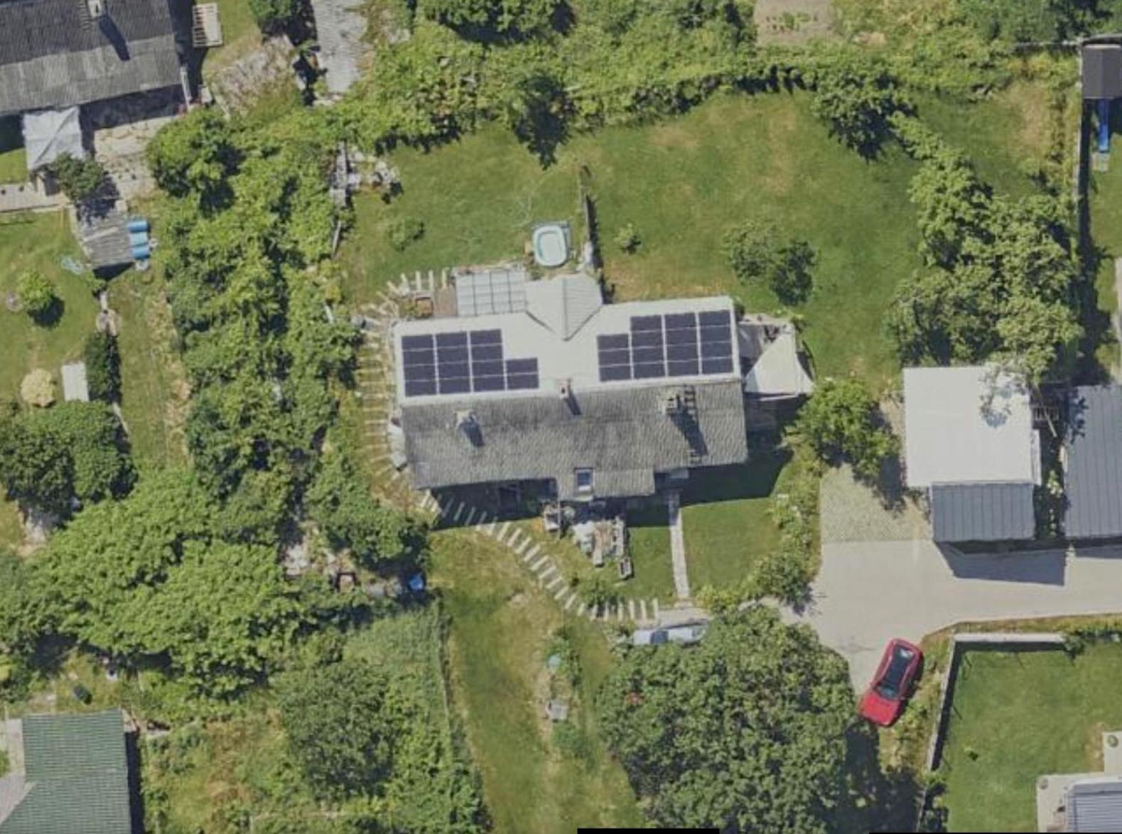 Hillside view house with garden, private parking, quiet location - 12 min to Old town anytime, Long stays welcome view 5