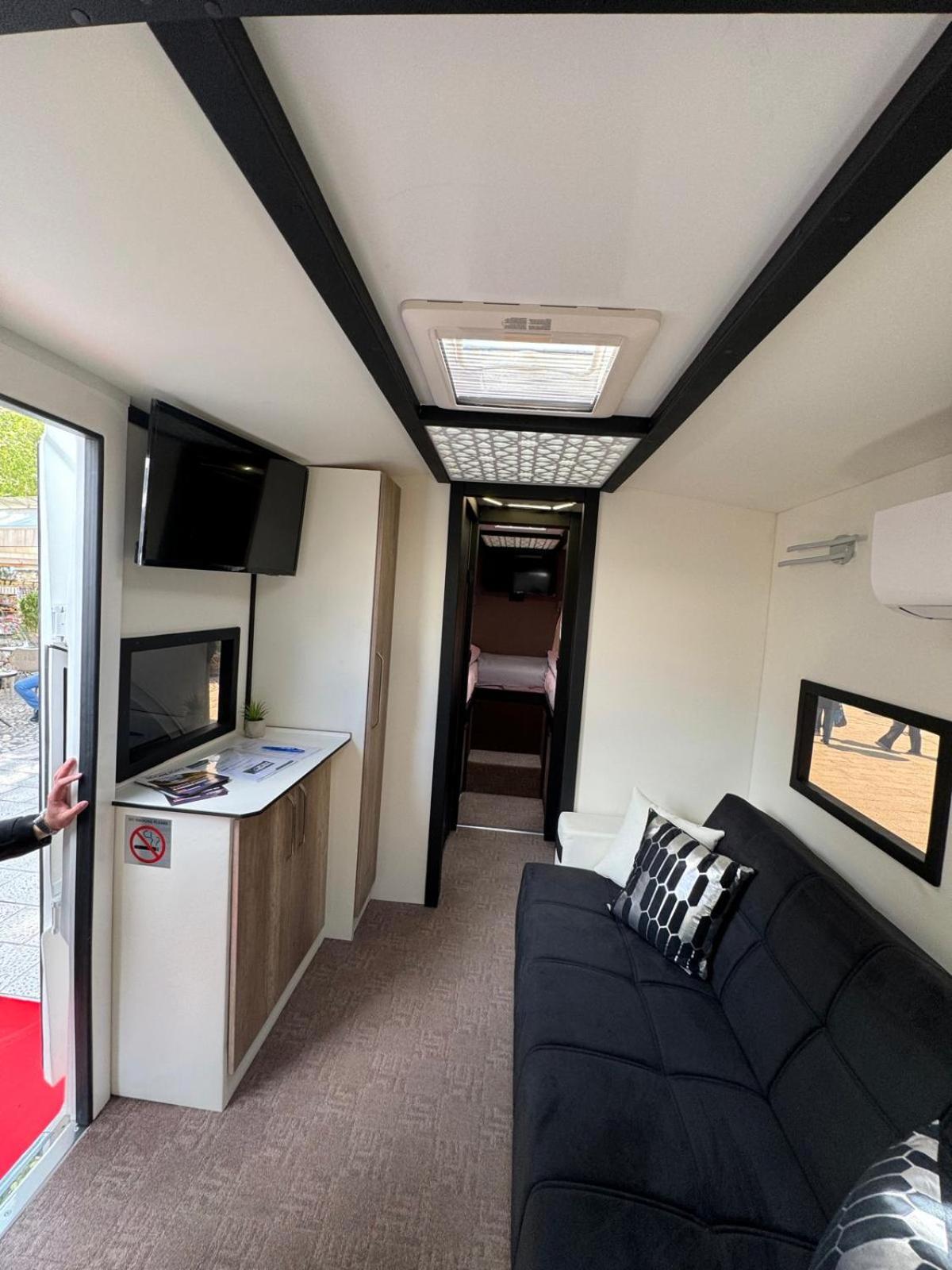 Moonlight Caravan Rental