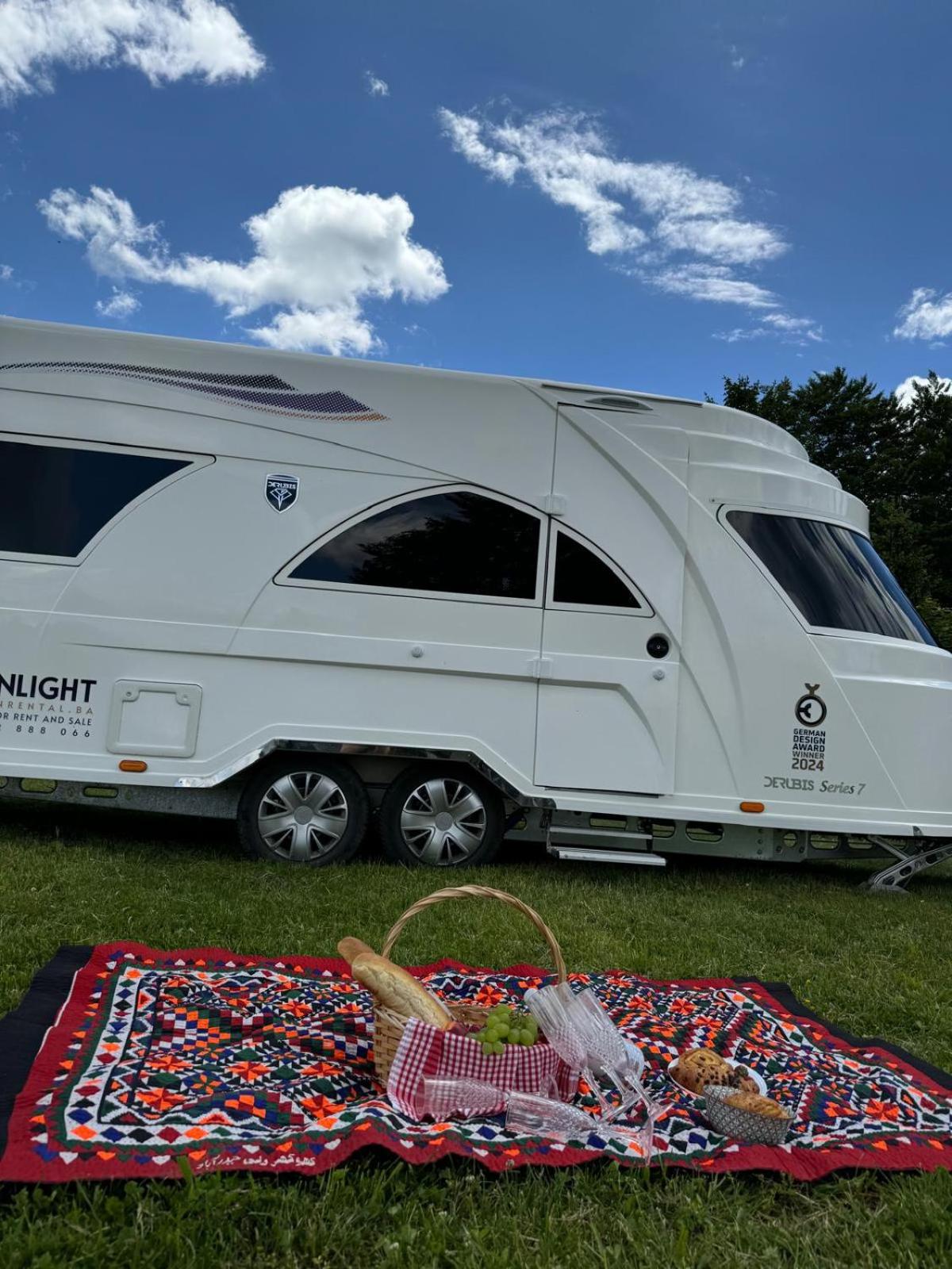 Moonlight Caravan Rental
