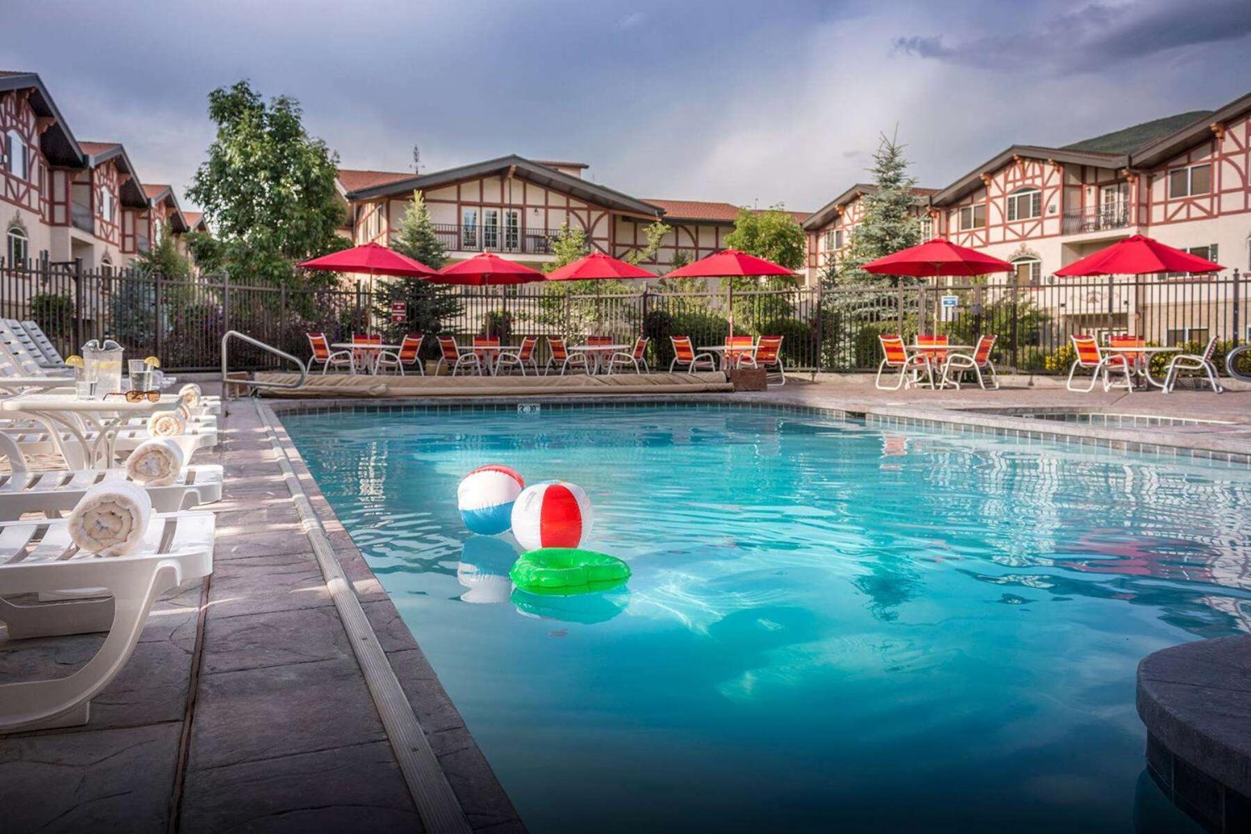 Zermatt Utah Resort & Spa Trademark Collection by Wyndham view 4