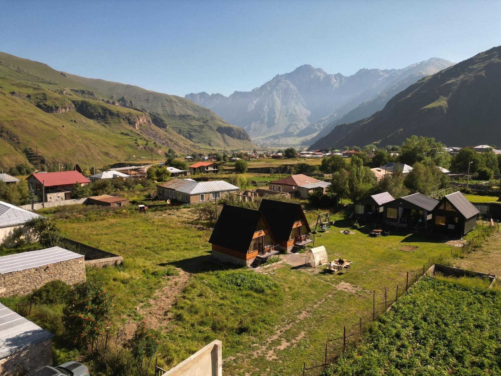 Kamara Cottages